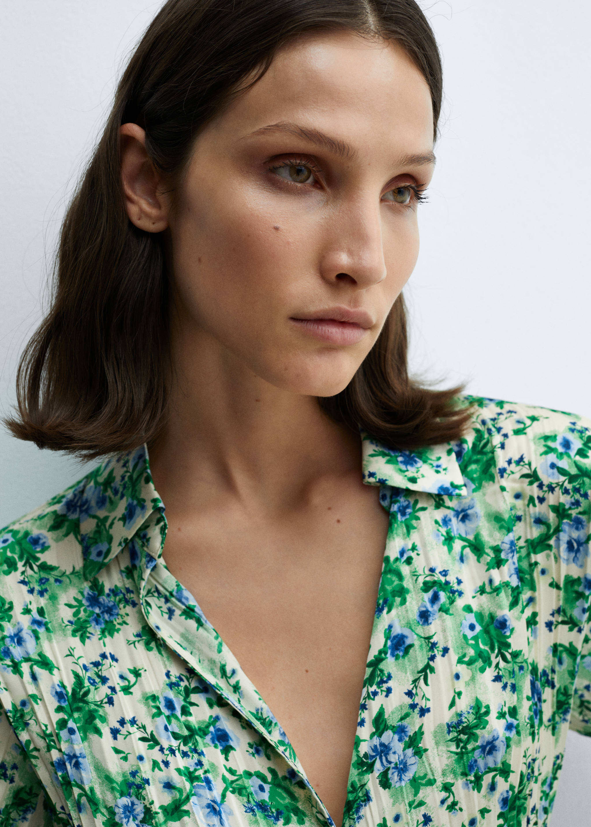 Printed shirred shirt - Details of the article 1