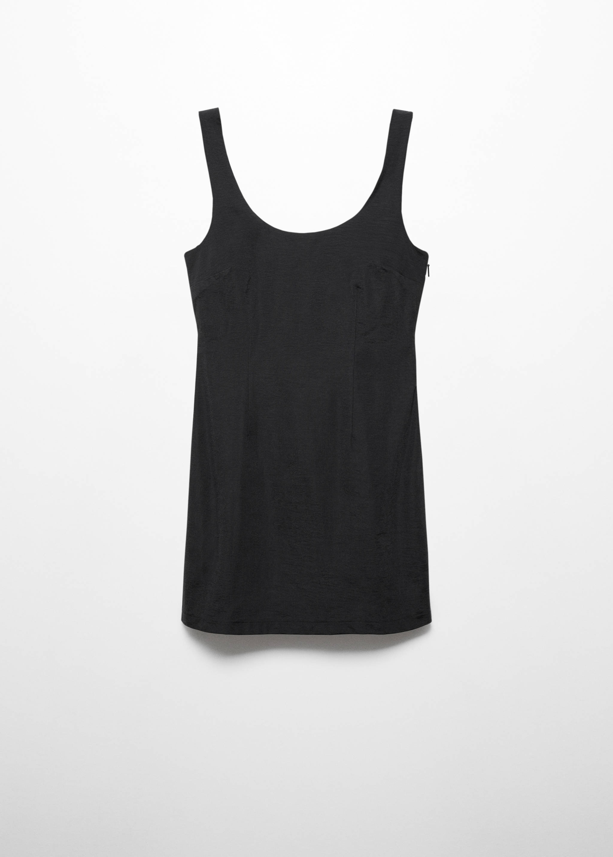 Robe courte décolleté plongeant - Article sans modèle