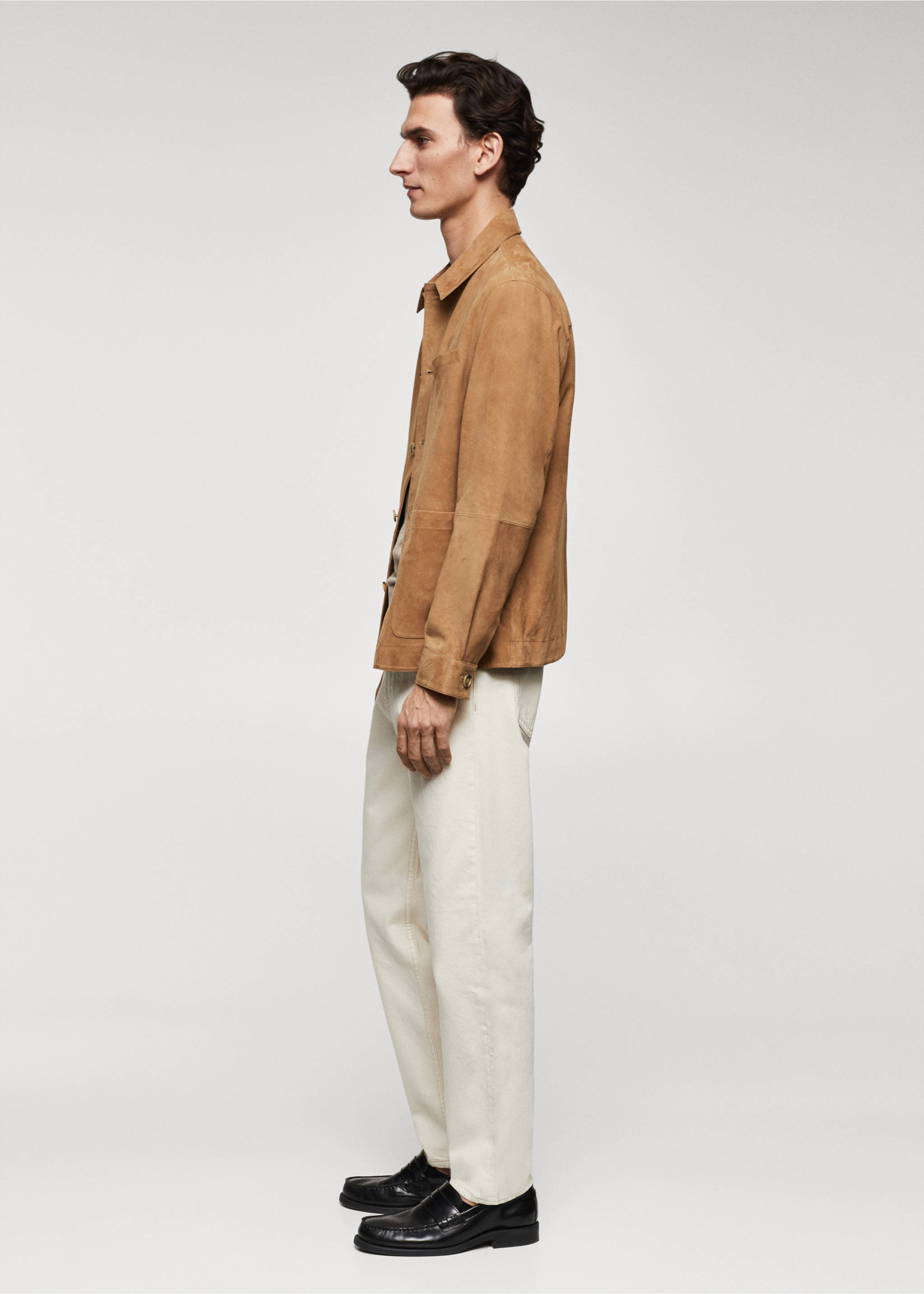 Wildleder-Overshirt mit Tasche - Detail des Artikels 2, Mittelbraun. Ref: 67085978-00.