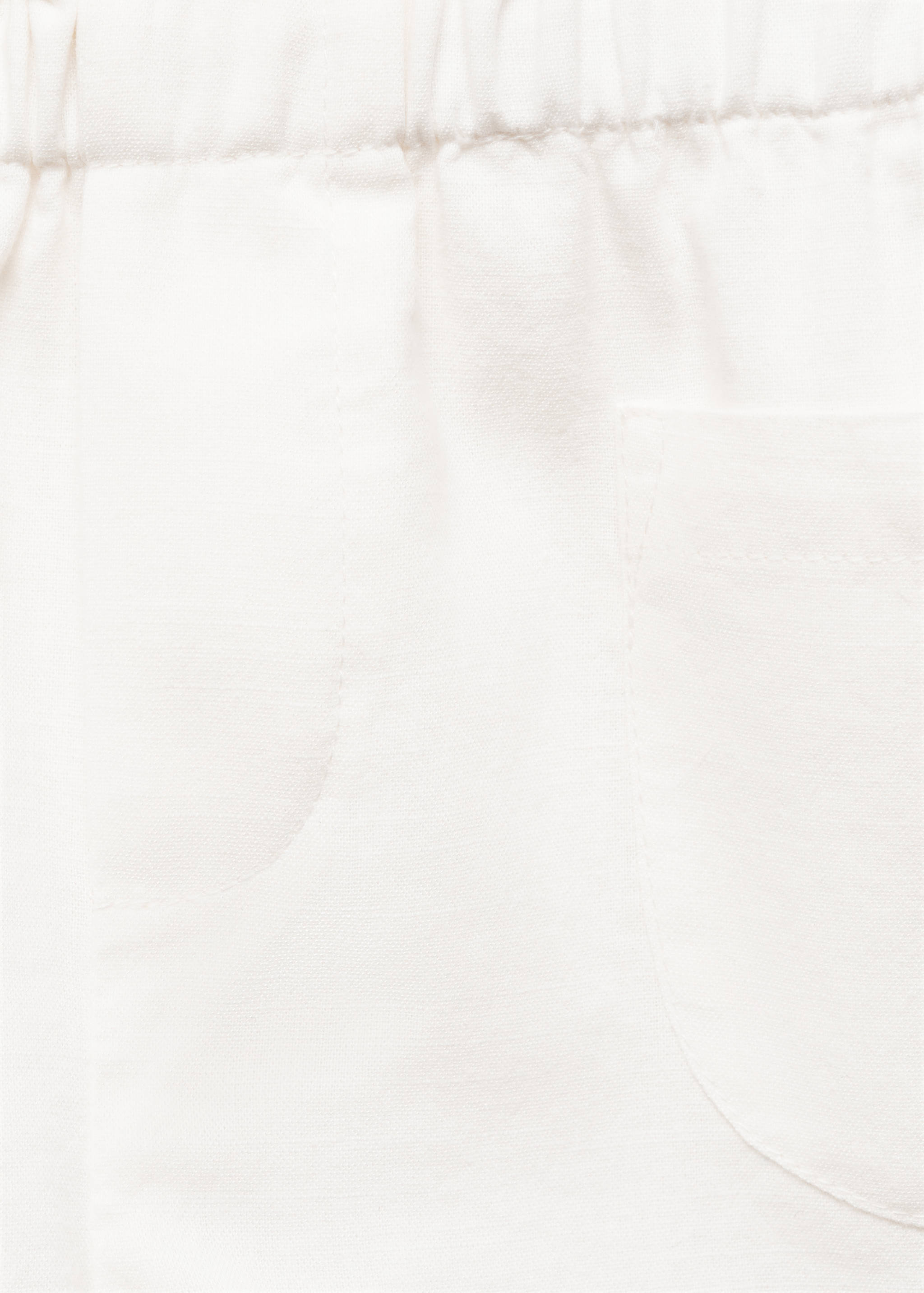 Elastic waist shorts - Details of the article 8