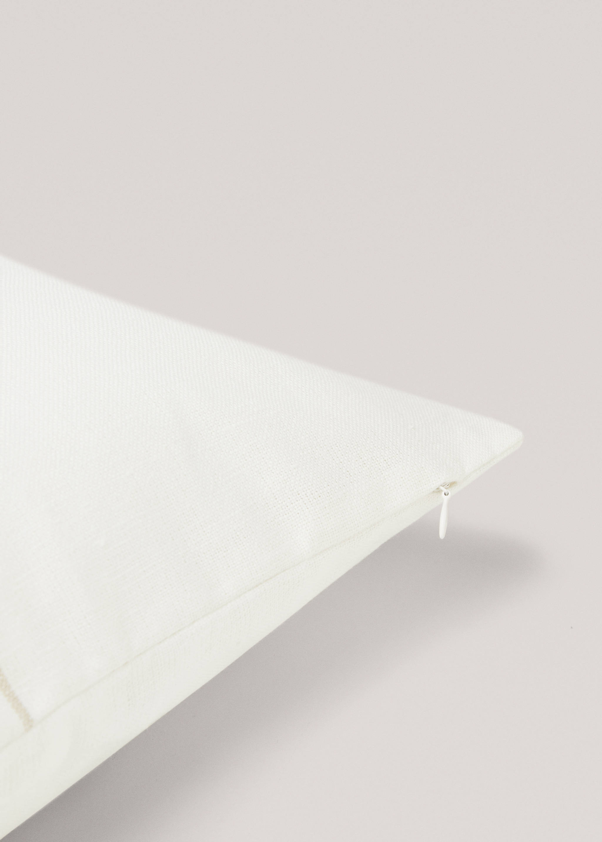Stripe-print cotton linen cushion cover 50x50cm - Details of the article 3