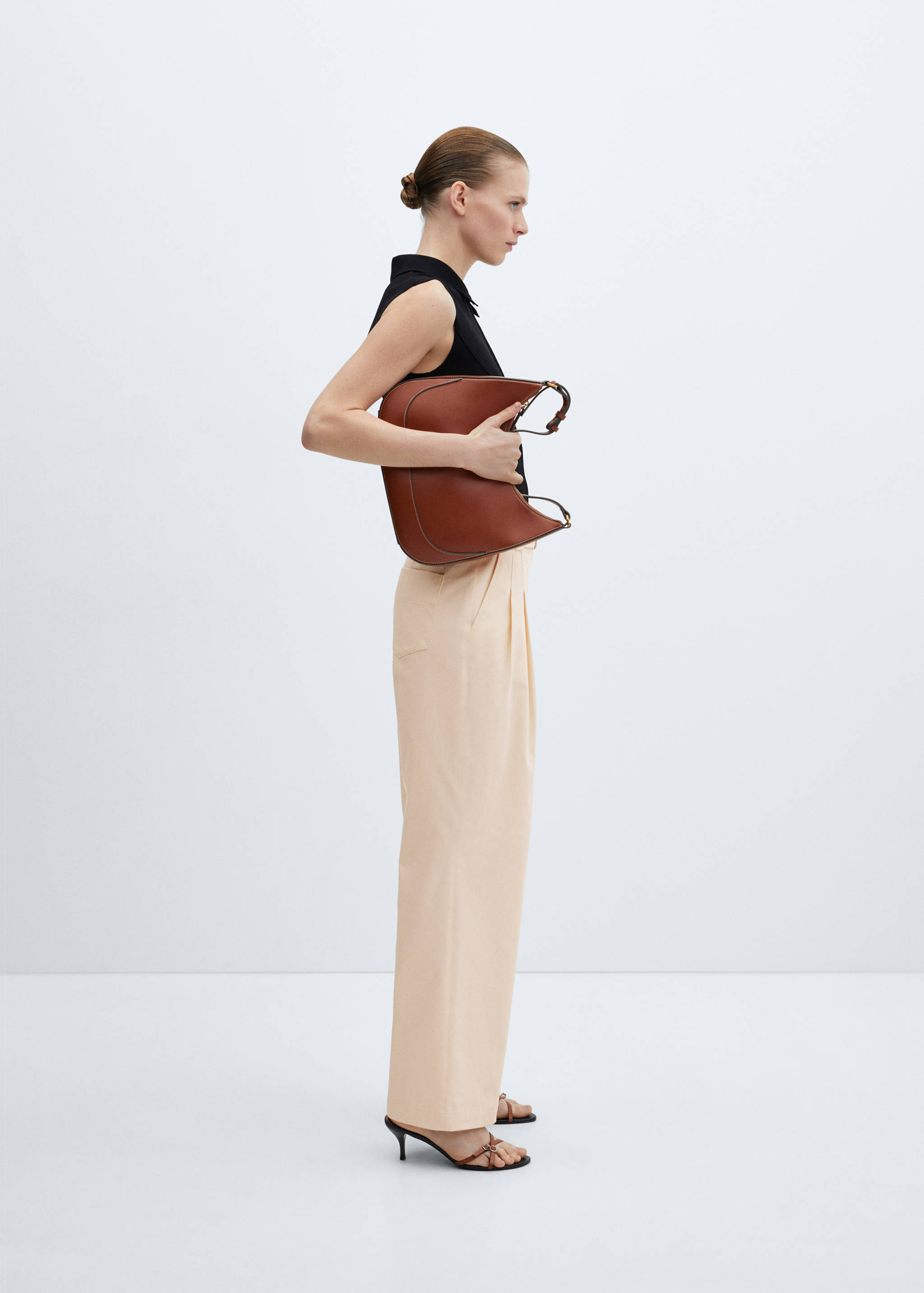 pants with belt loops - Details of the article 2