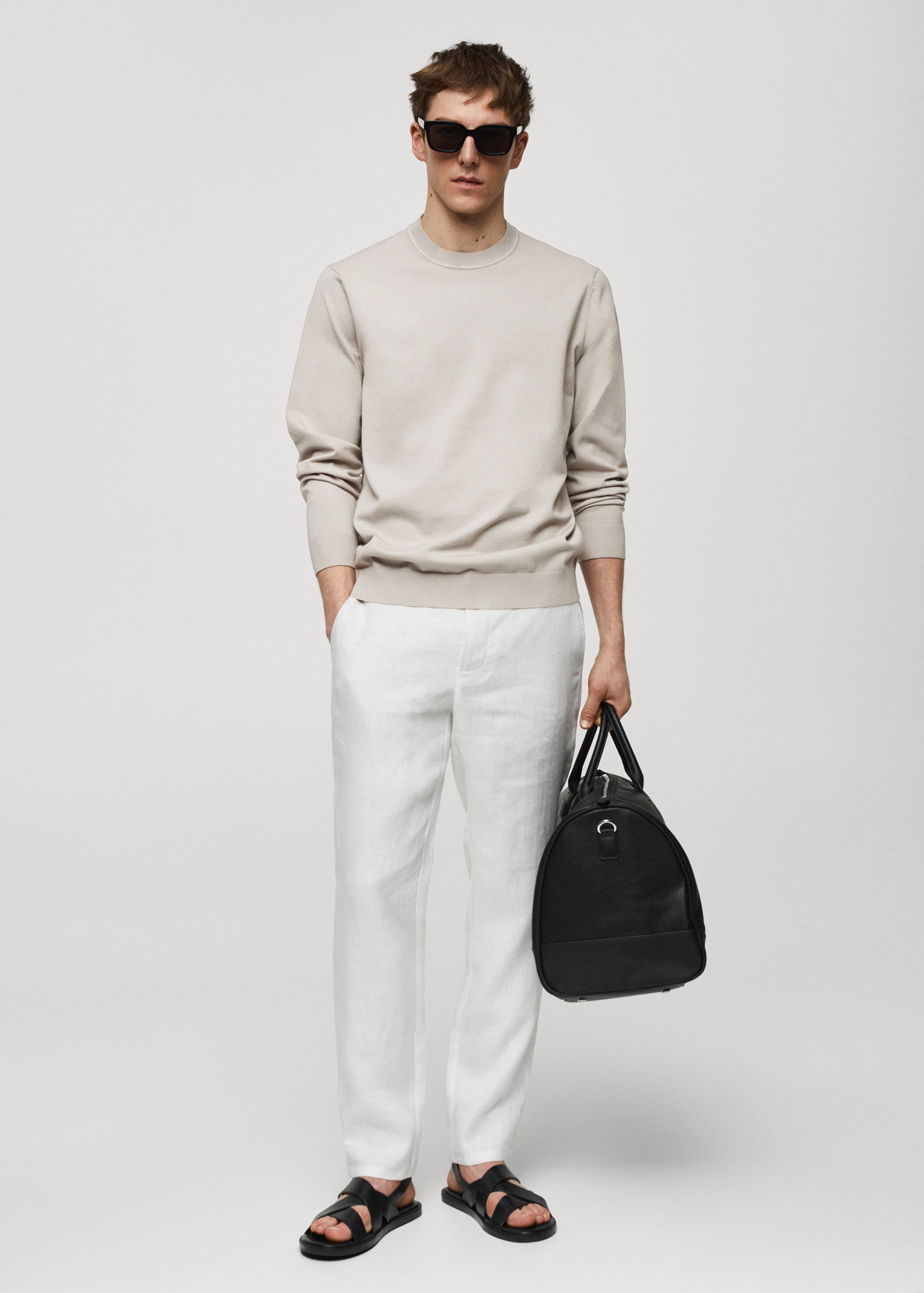 Round-neck cotton knitted sweater - General plane