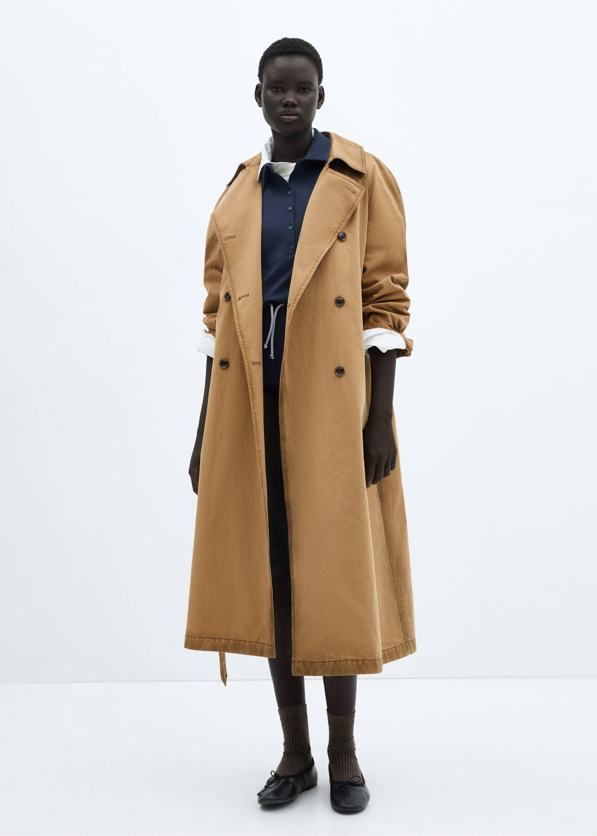Worn-effect trench coat - General plane, Brown. Ref: 67086315-00.