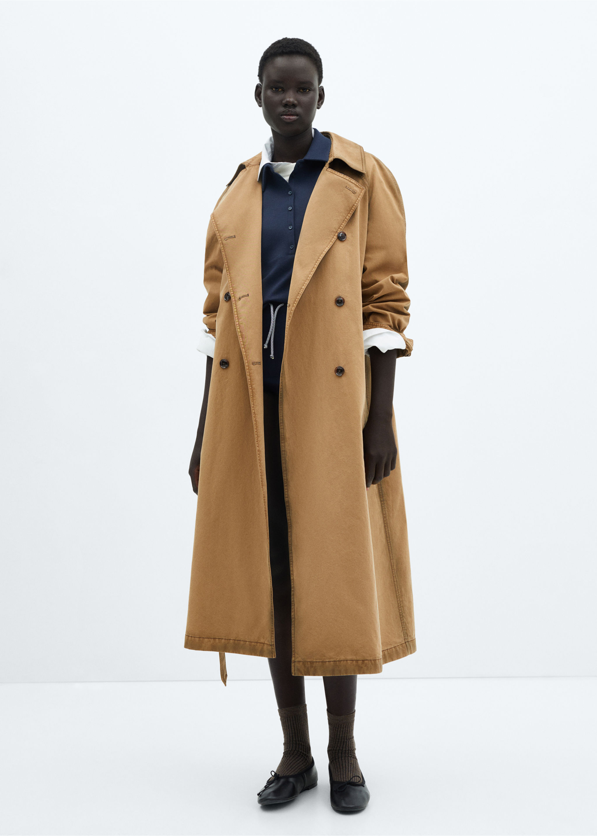 Trenchcoat im Used-Look - Allgemeine Ansicht