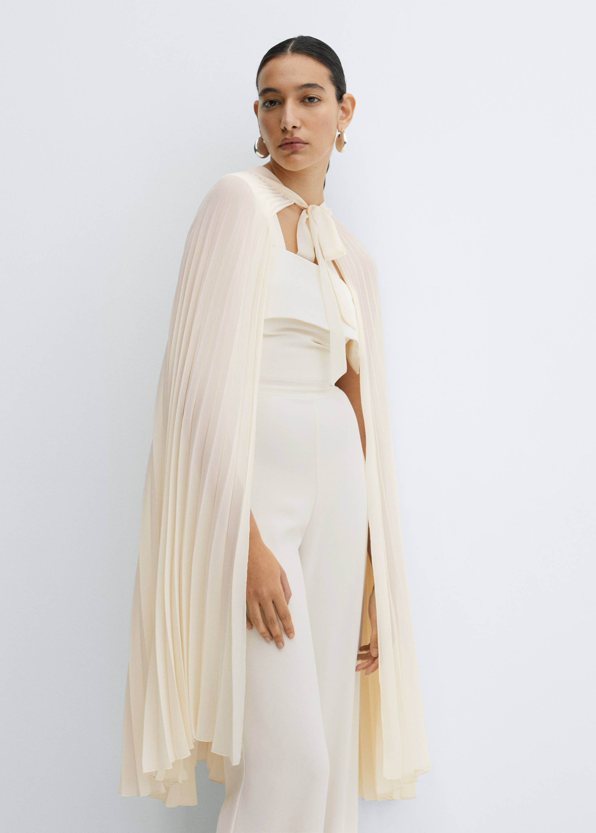 Capa plisada lazo - Plano medio