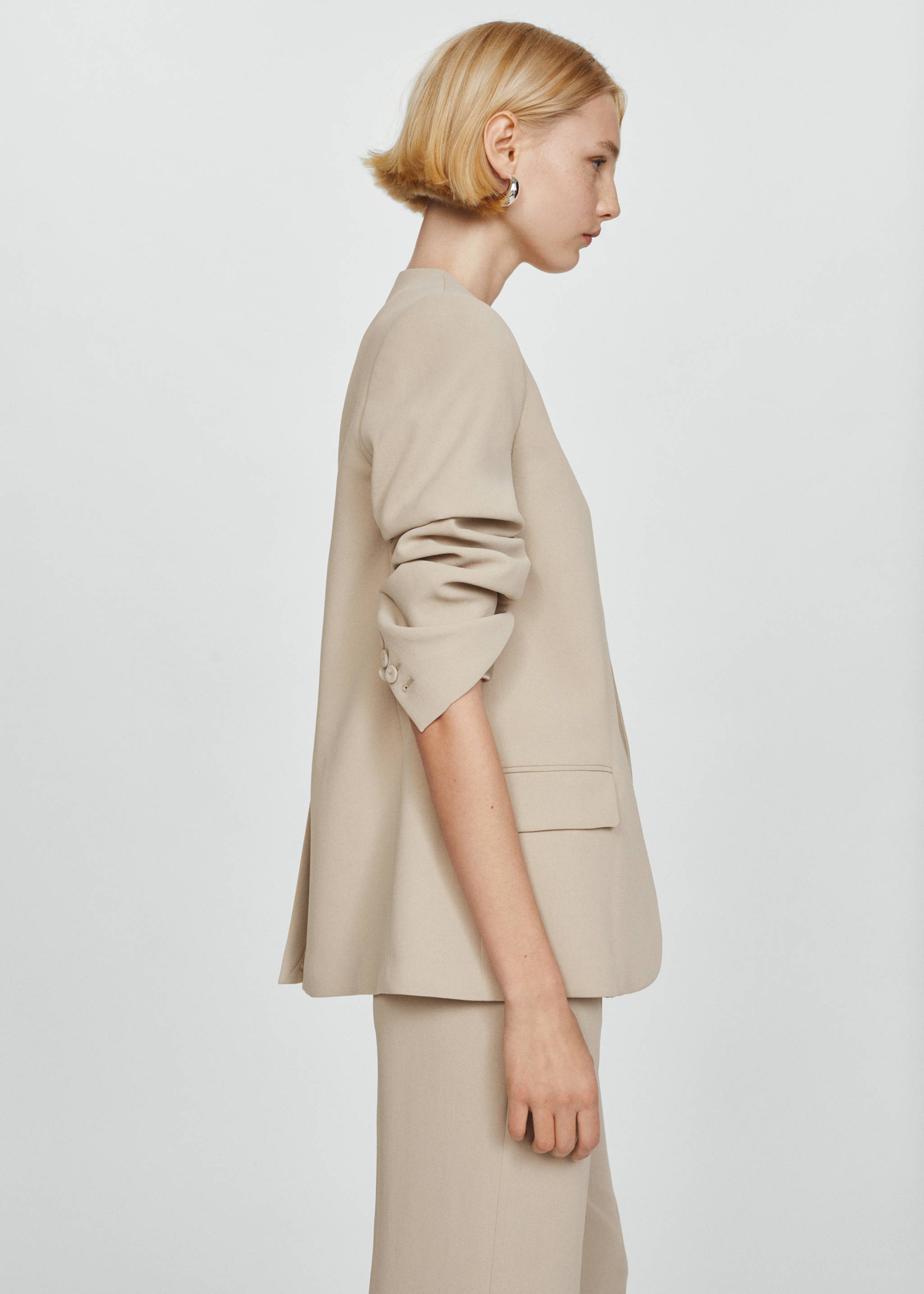 Americana traje estructura - Plano medio