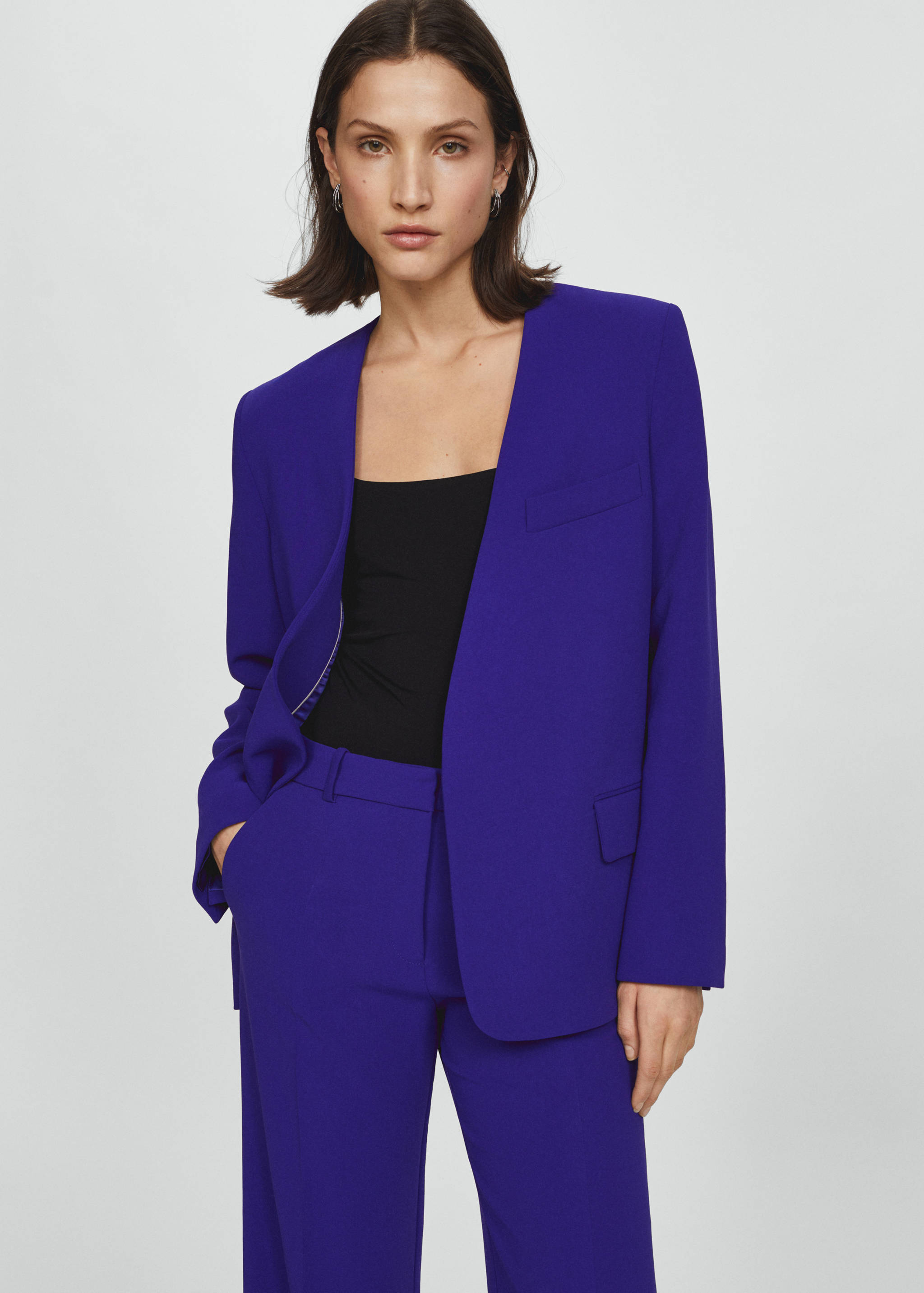 Americana traje estructura - Plano medio