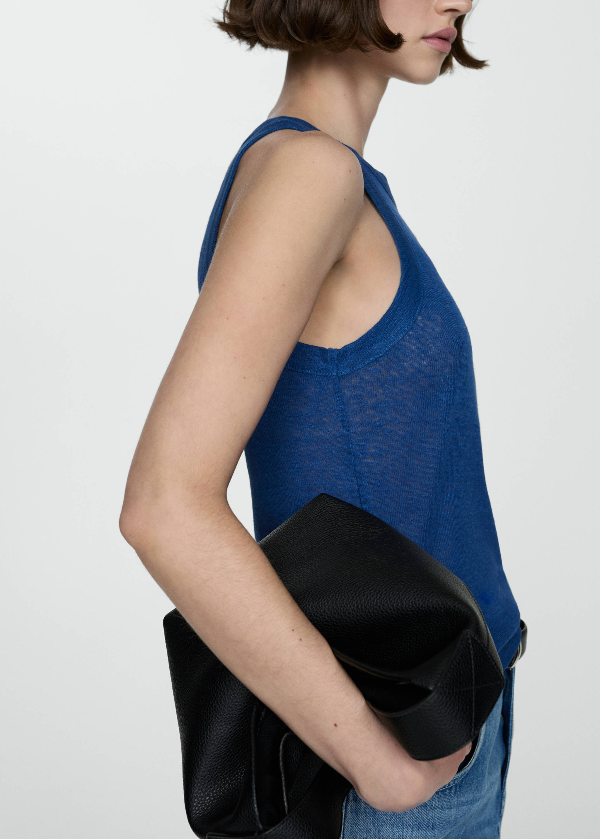 100% linen top - Details of the article 6