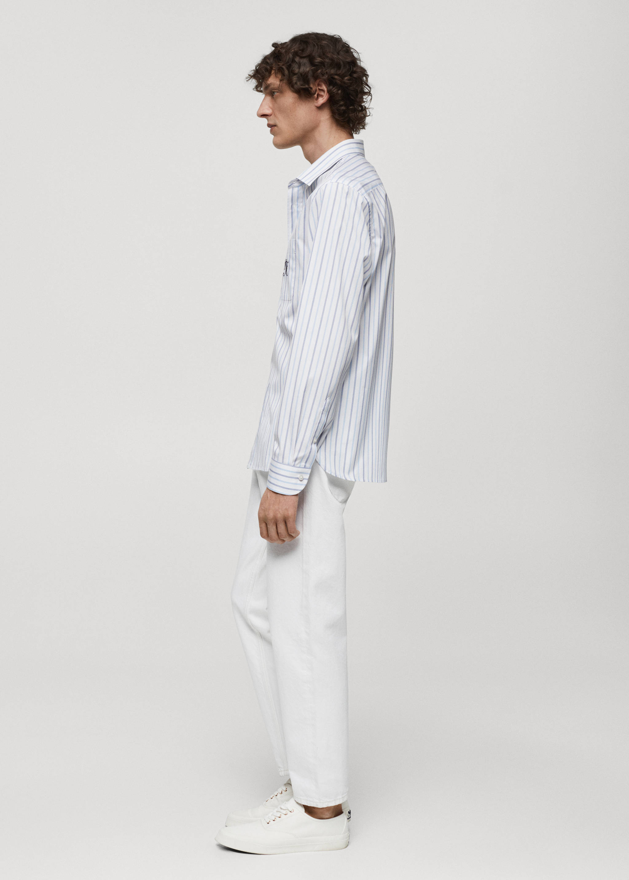 Besticktes Classic-Fit-Streifenhemd aus Baumwolle - Detail des Artikels 2