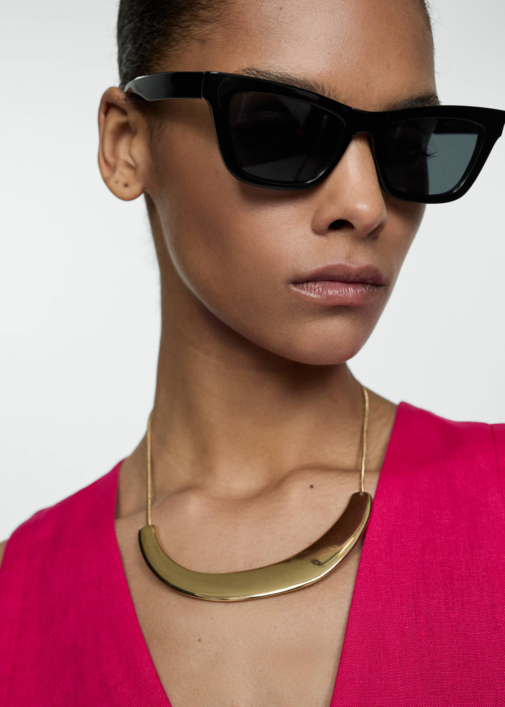 100% linen jumpsuit with belt - Details of the article 1