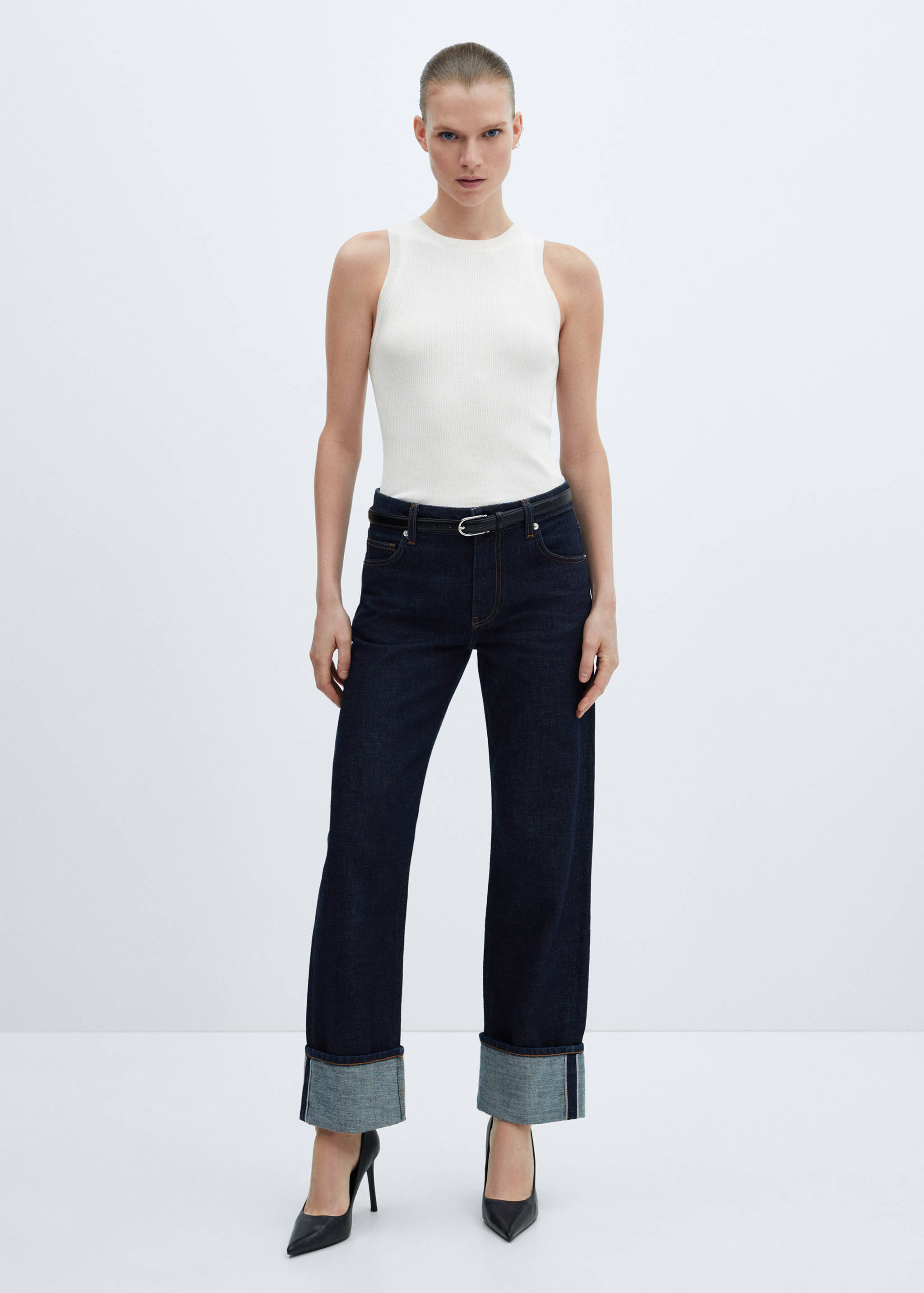 Ribbed knit top - General plane