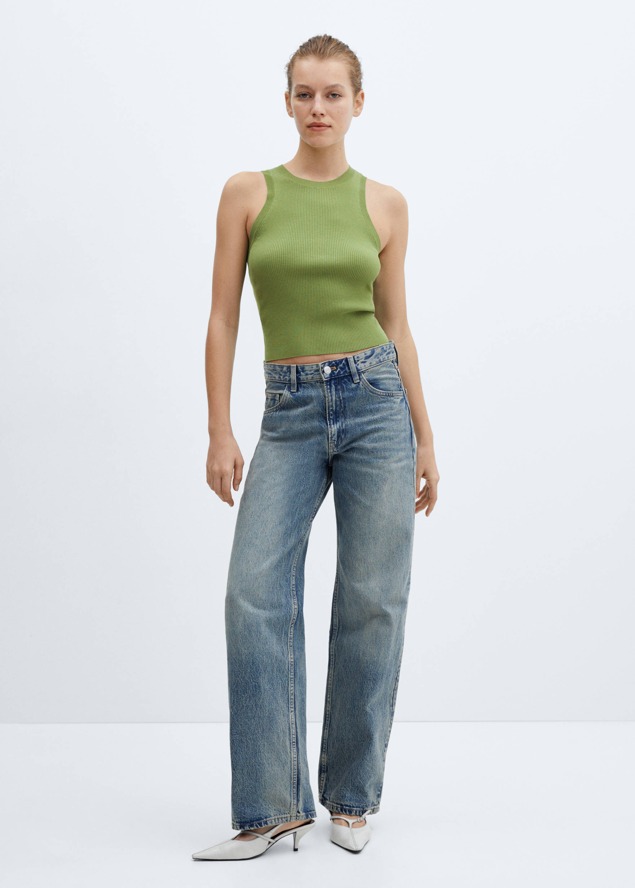 Ribbed knit top - General plane