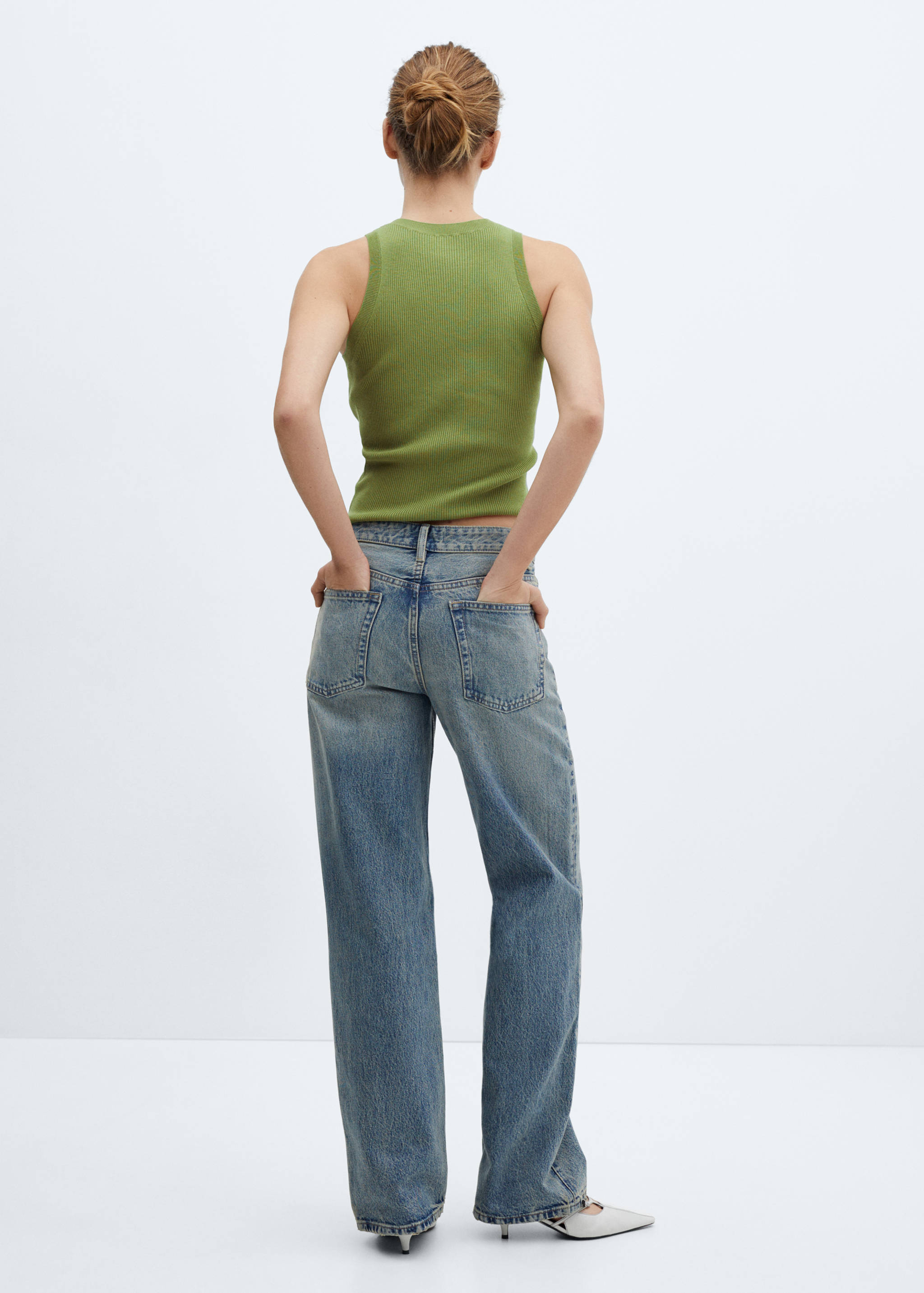 Ribbed knit top - Reverse of the article