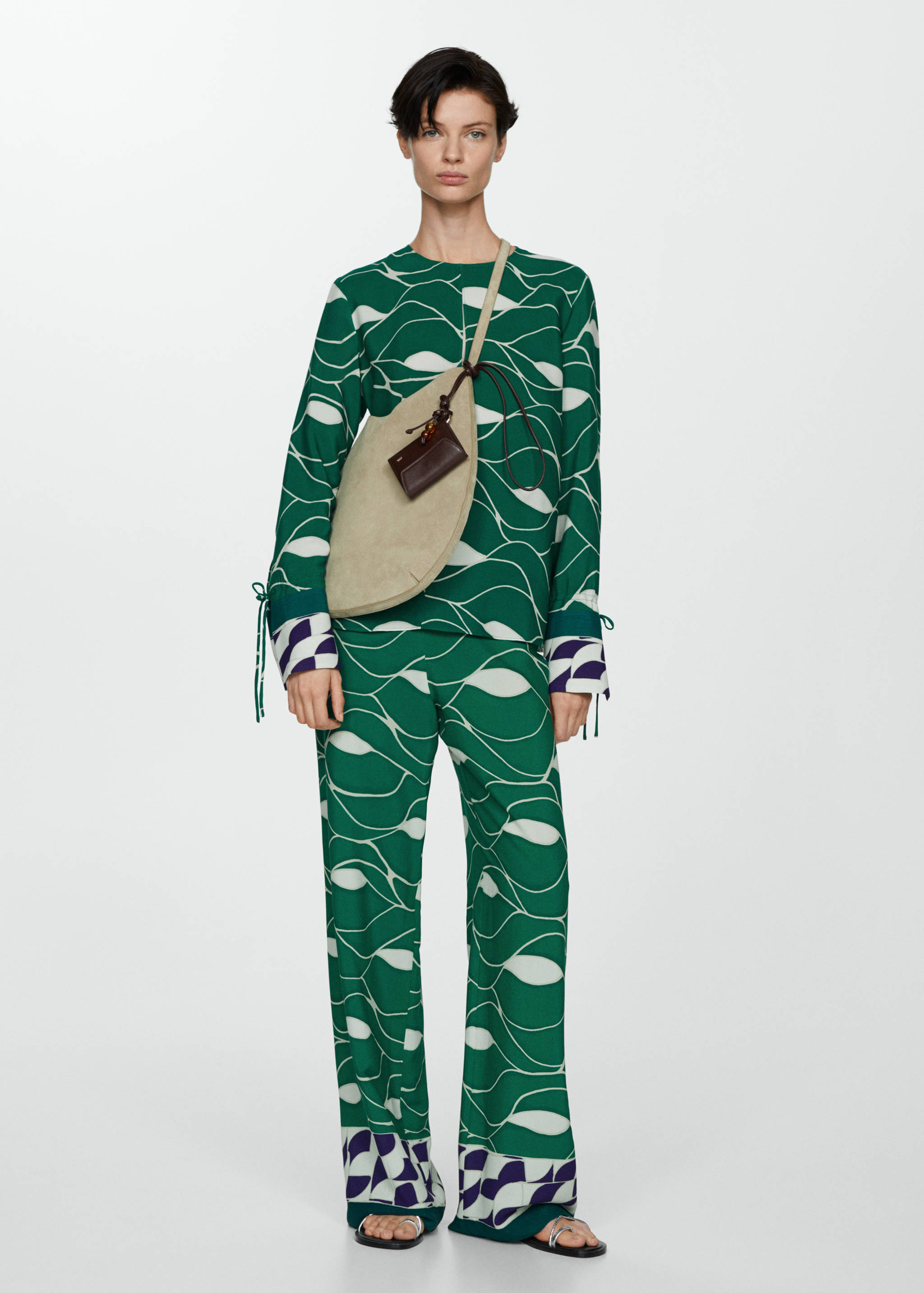 Printed straight pants - General plane