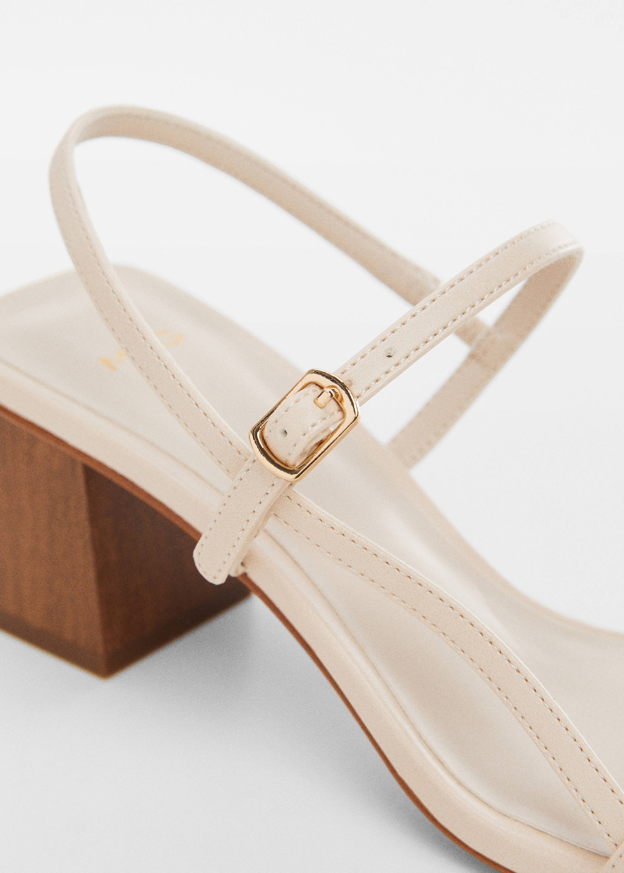 Block-heel sandals - Details of the article 2