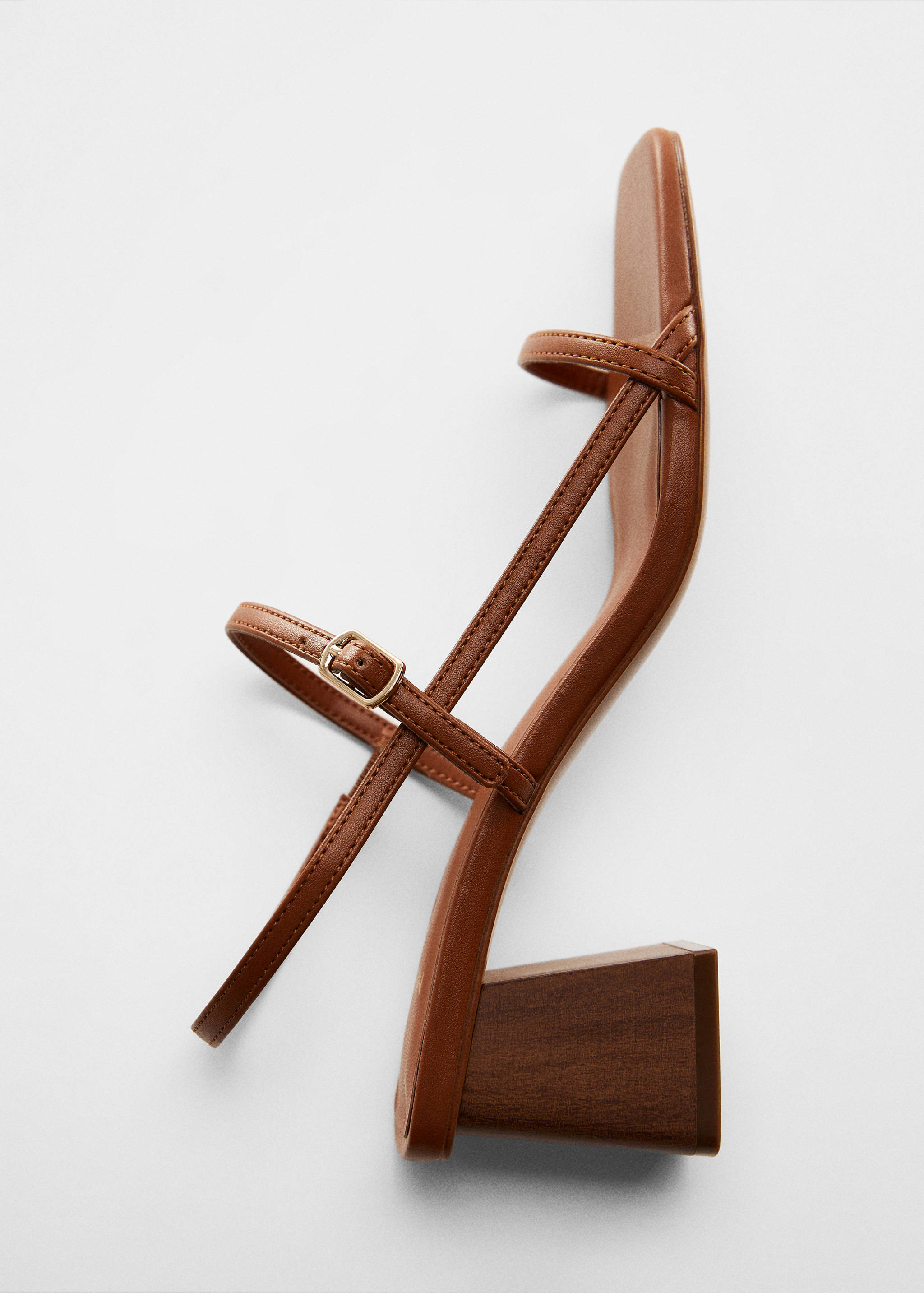 Block-heel sandals - Details of the article 5