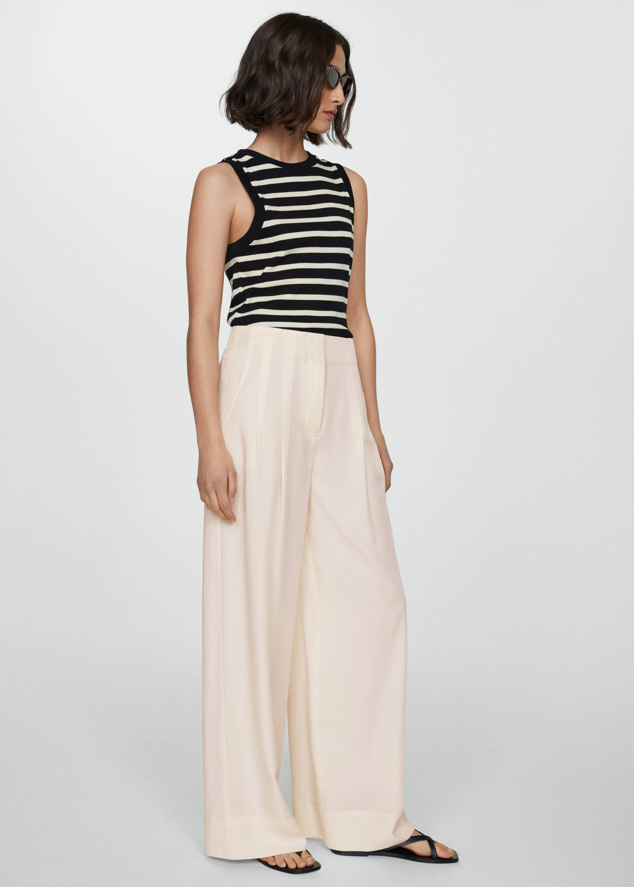 Calças de liocel com pinças - Pormenor do artigo 2