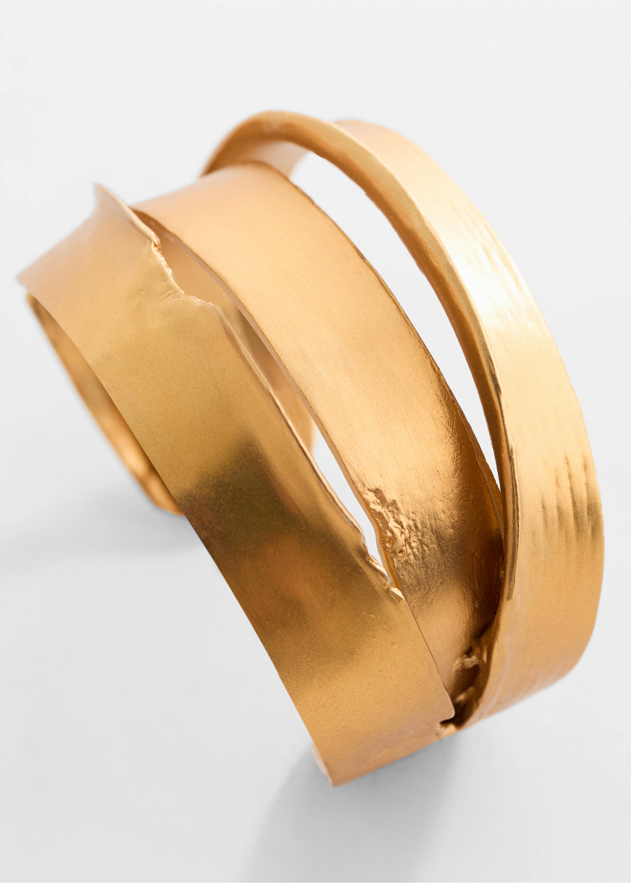 Starrer Armreif - Mittlere Ansicht, Gold. Ref: 67087709-00.