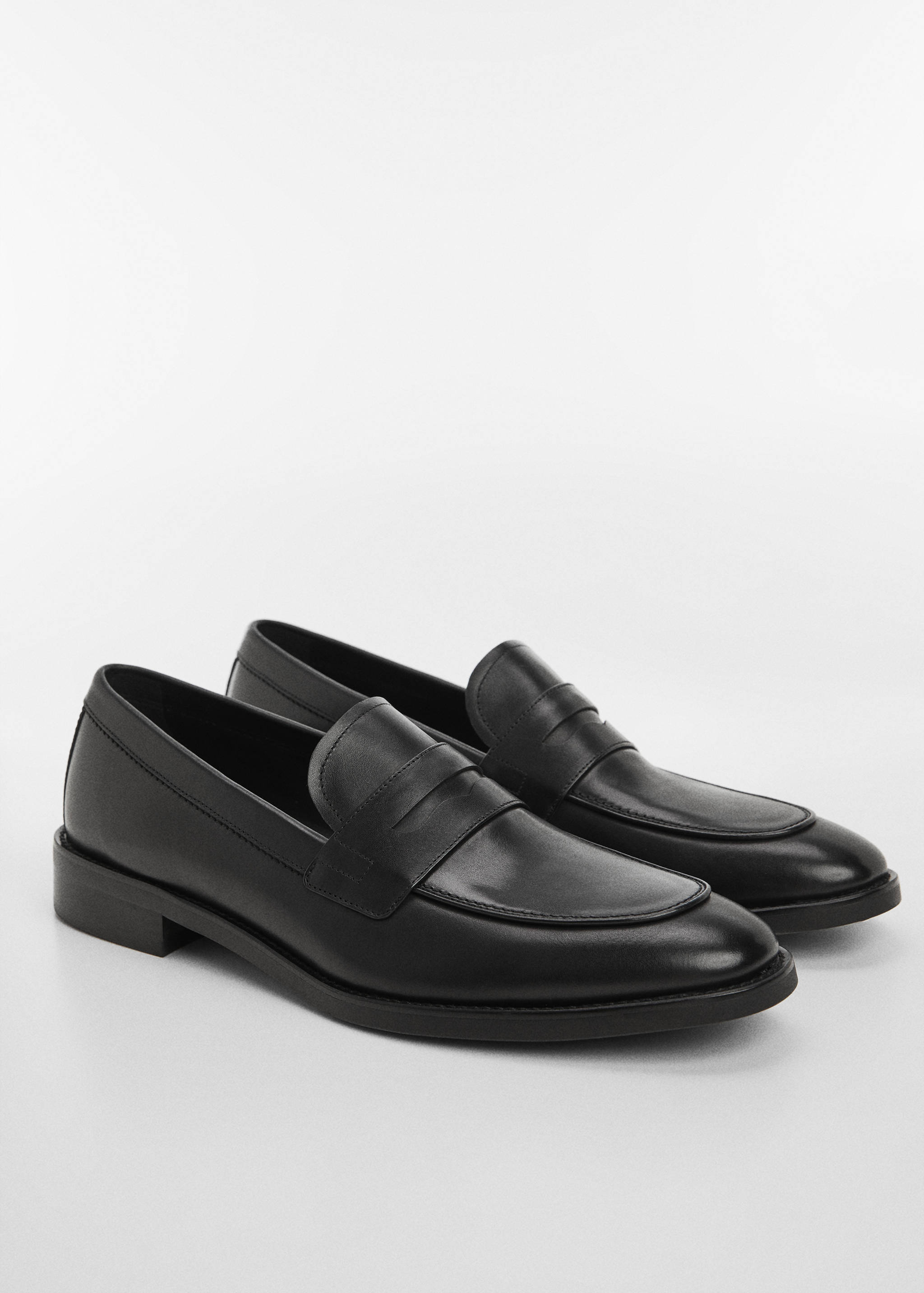 Aged-leather loafers - Medium plane