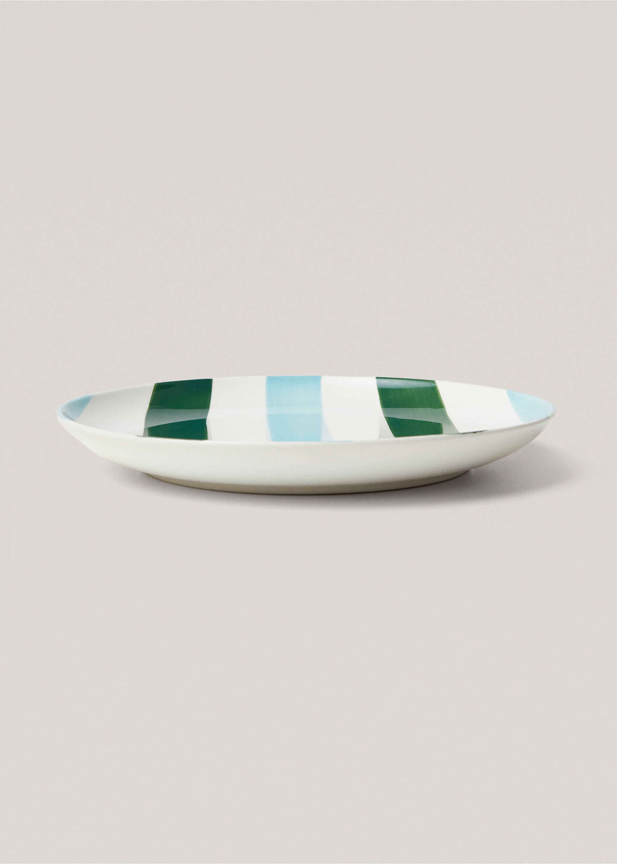 Two-tone stoneware flat plate - Details of the article 1, Green. Ref: 67088640-00.