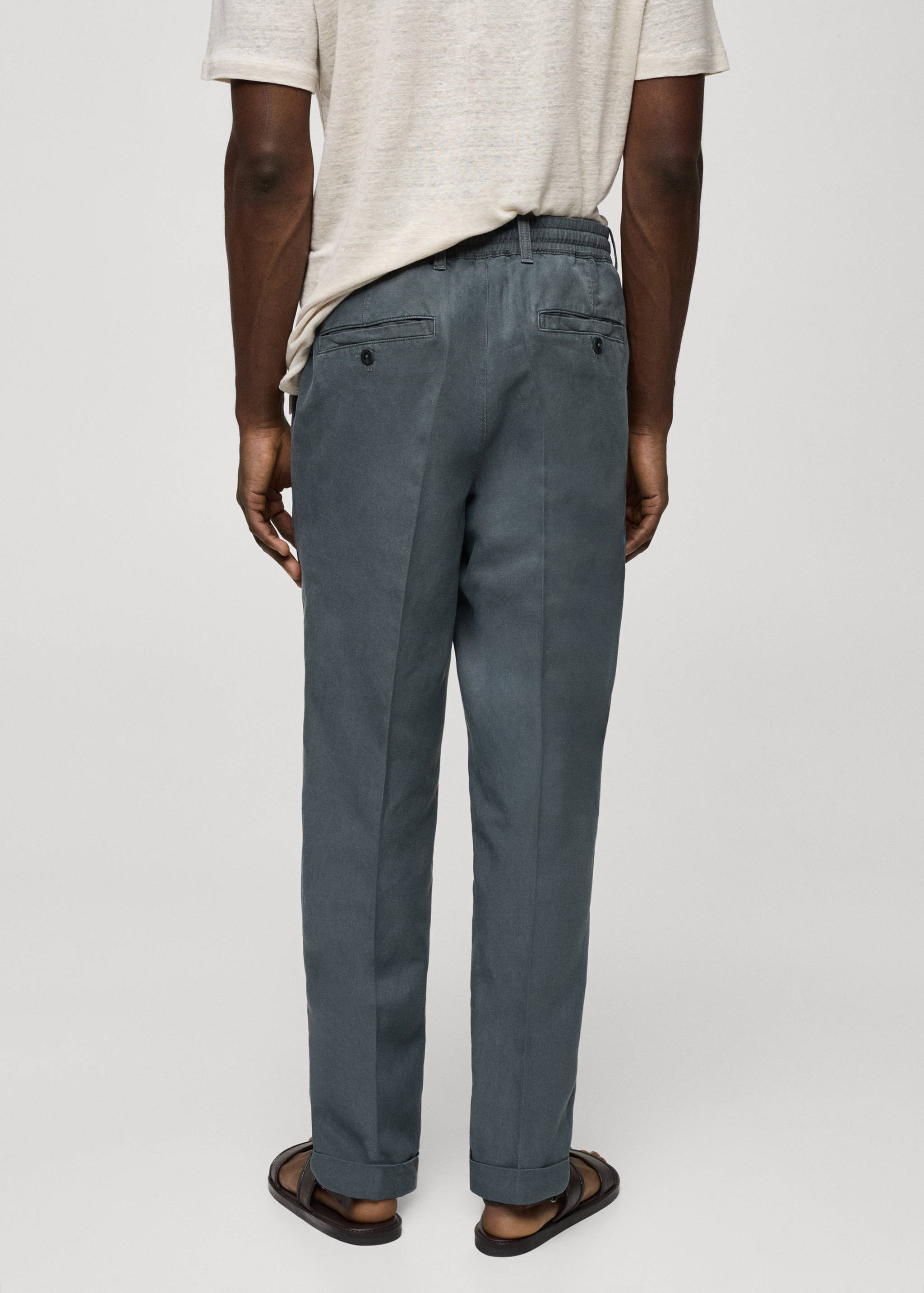 Linen-blend slim-fit pants with drawstring - Reverse of the article