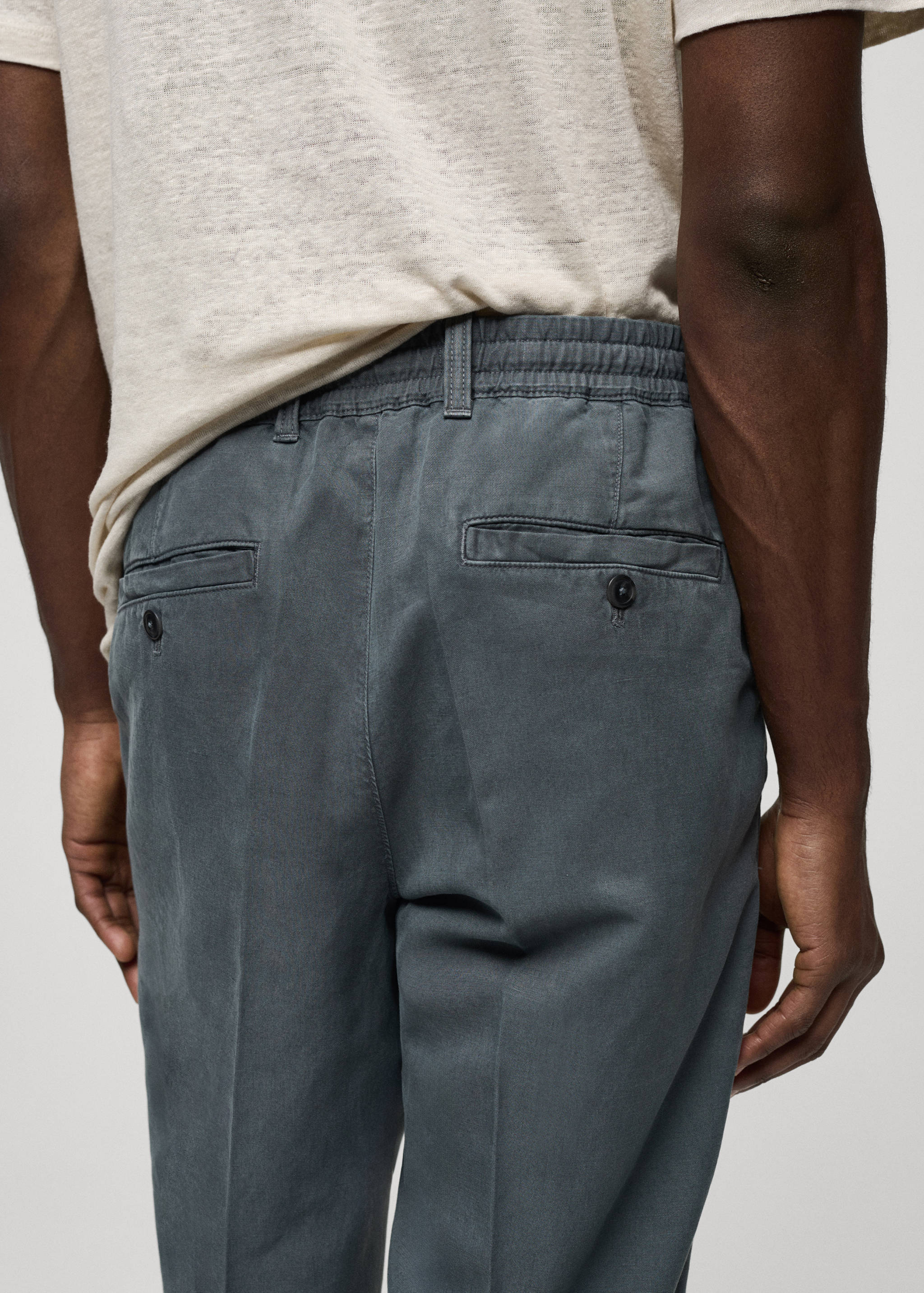 Linen-blend slim-fit pants with drawstring - Details of the article 4