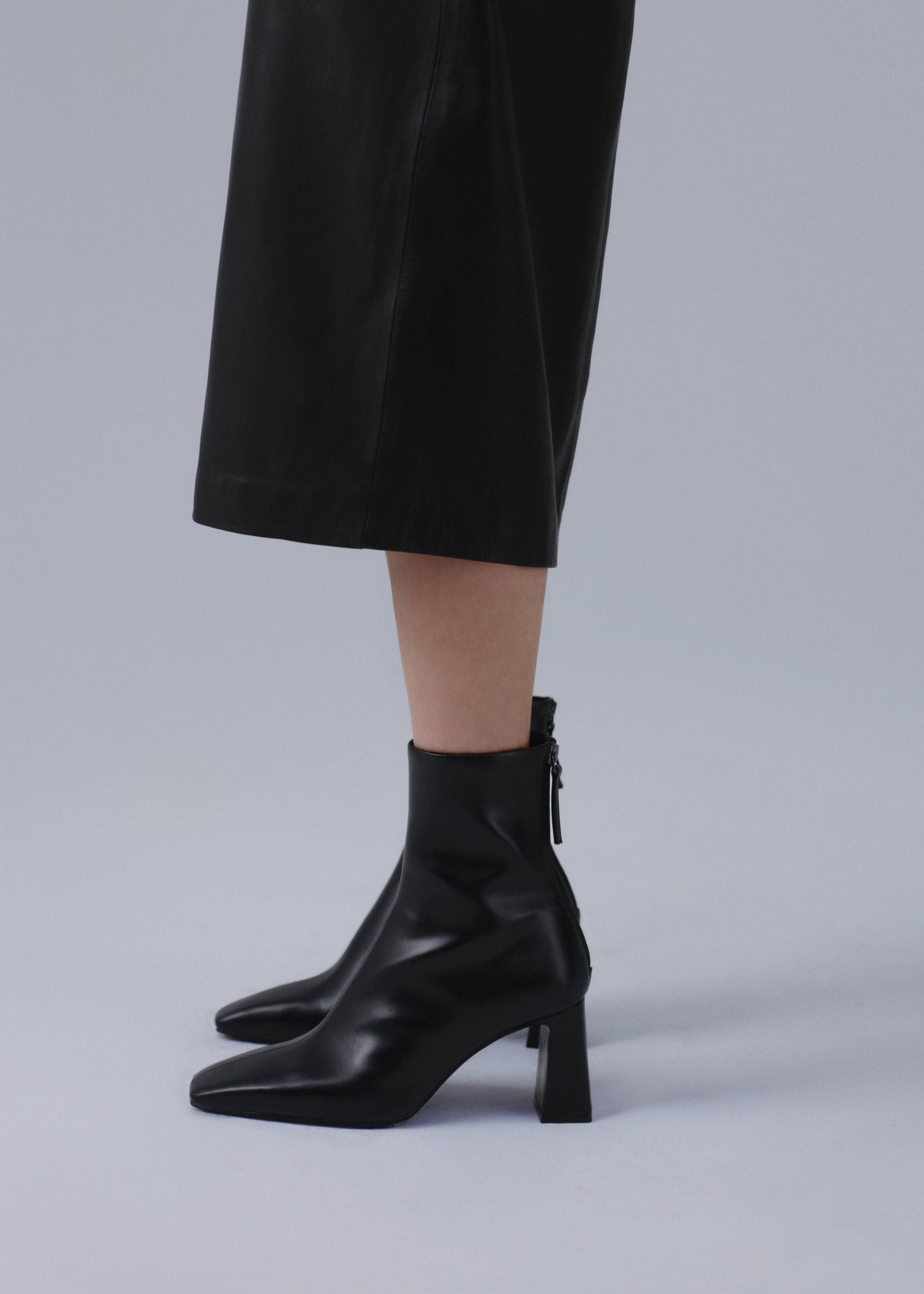 Stiefelette mit Reißverschluss - Detail des Artikels 9