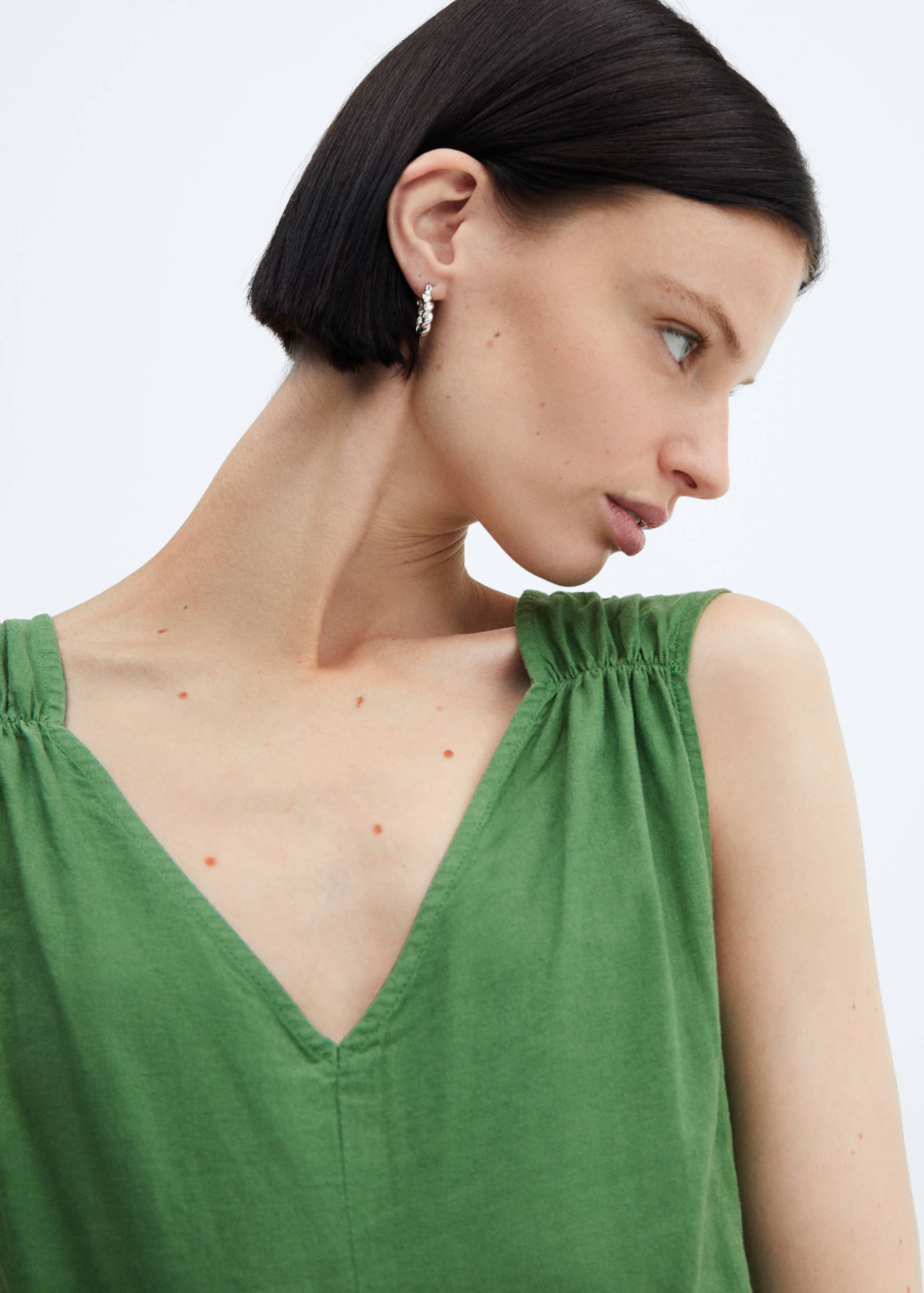 Belt linen jumpsuit - Details of the article 1