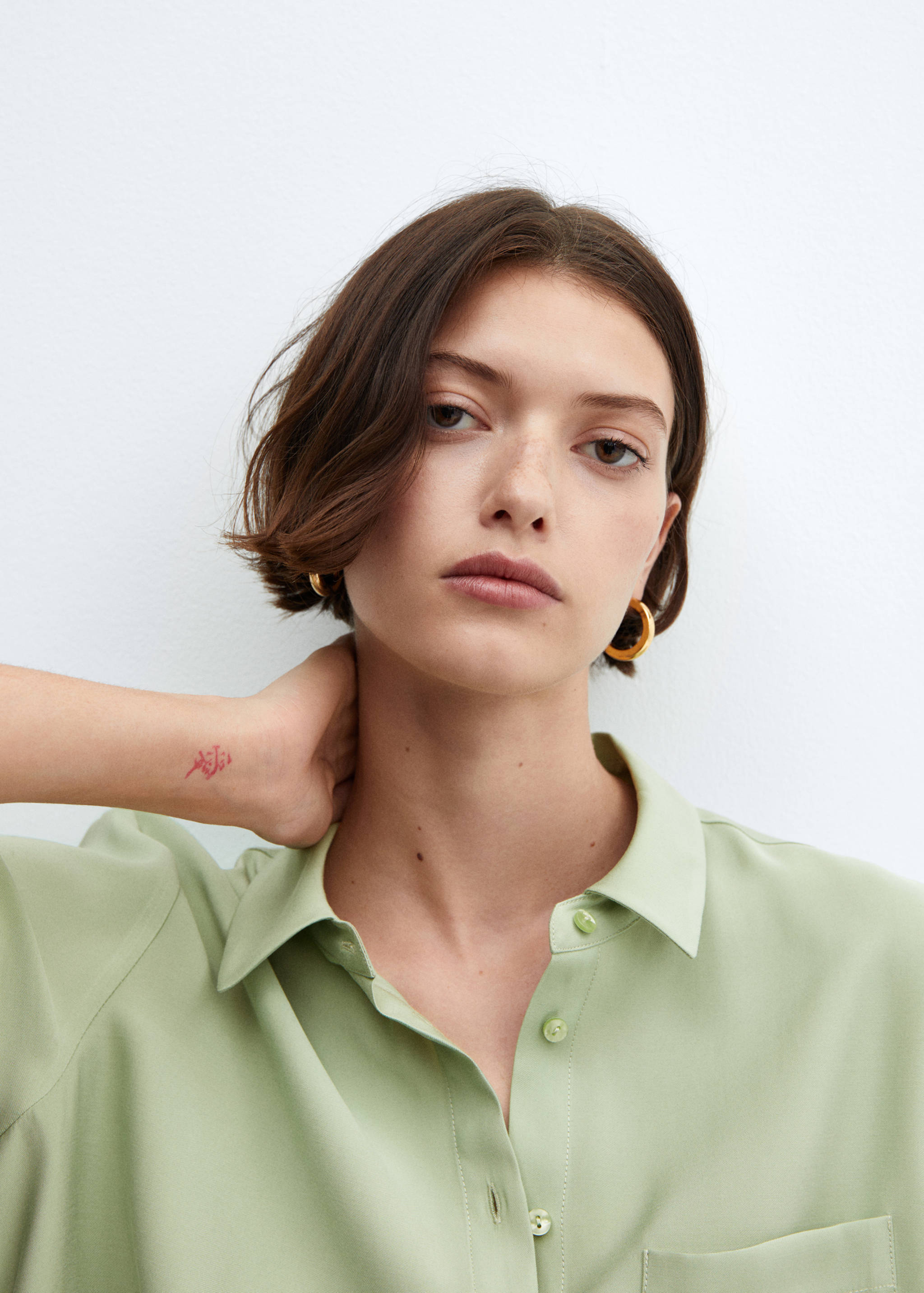 Short sleeve pocket shirt - Details of the article 1