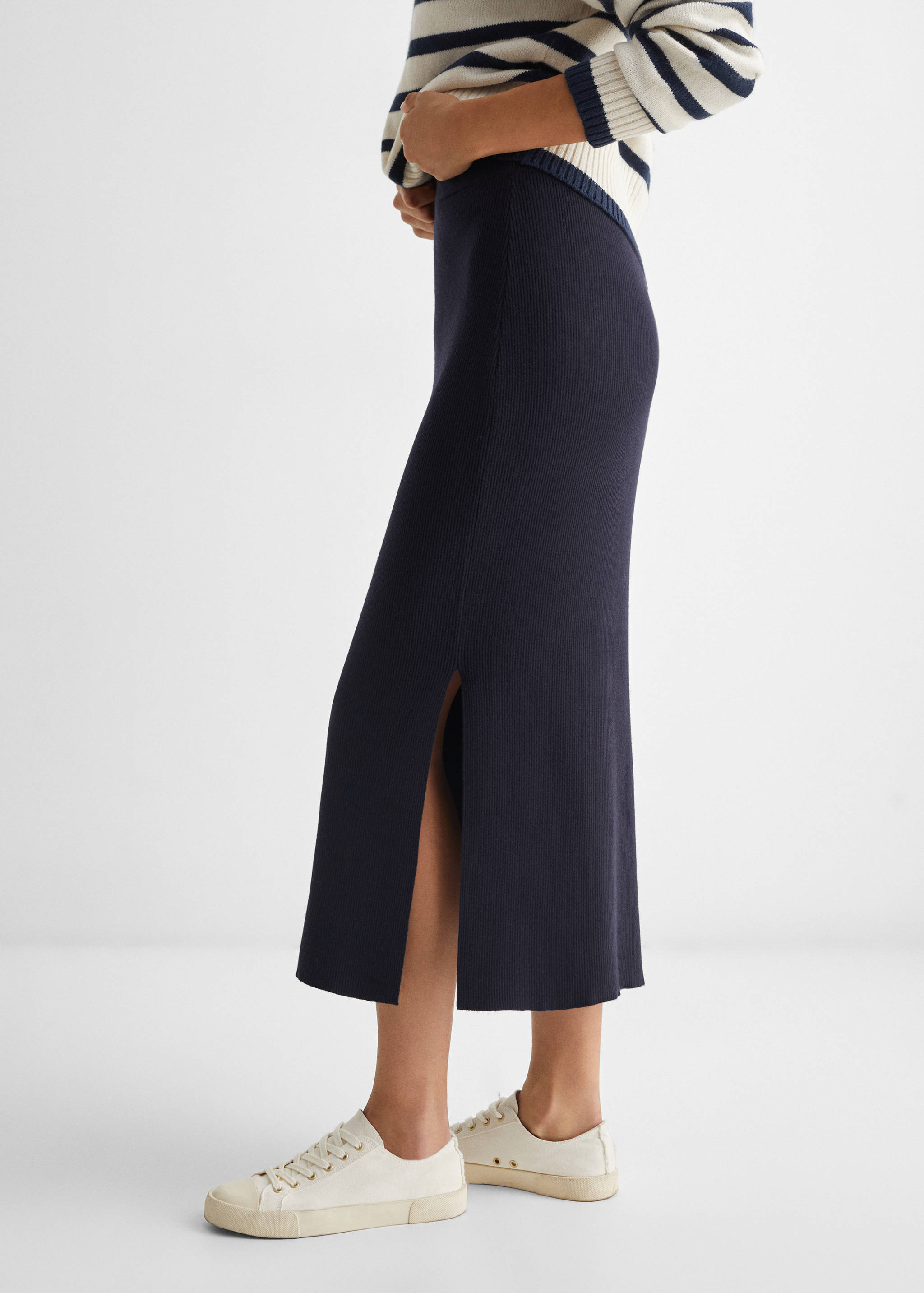 Slit knitted skirt - Details of the article 6