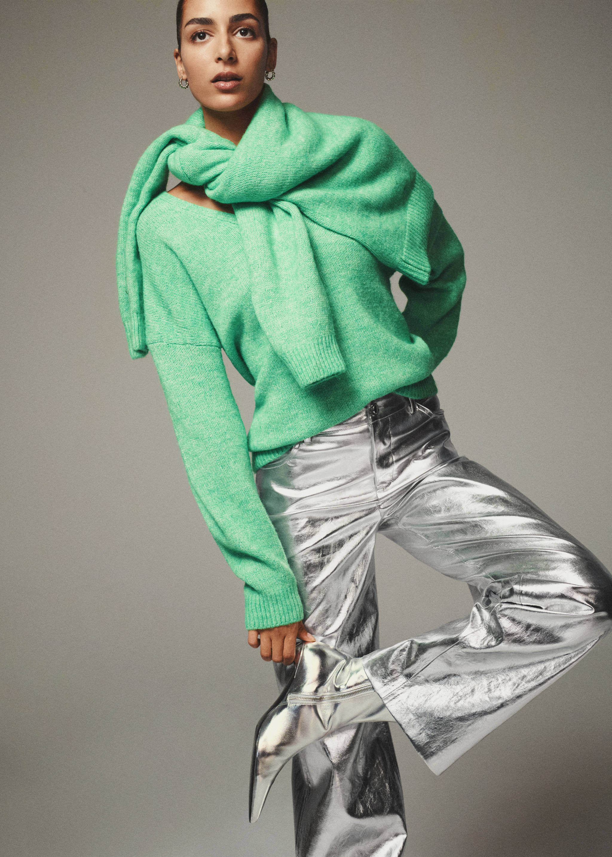 Leather boots with kitten heels - Details of the article 9, Silver. Ref: 67090431-00.