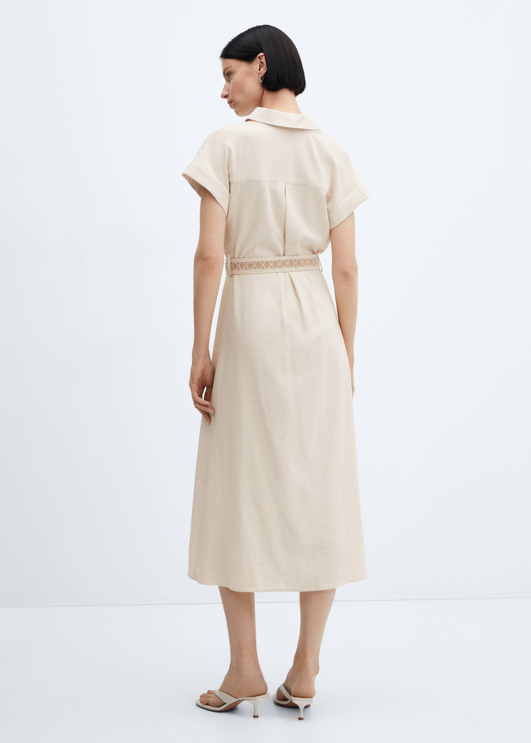 Belt shirt dress - Reverse of the article