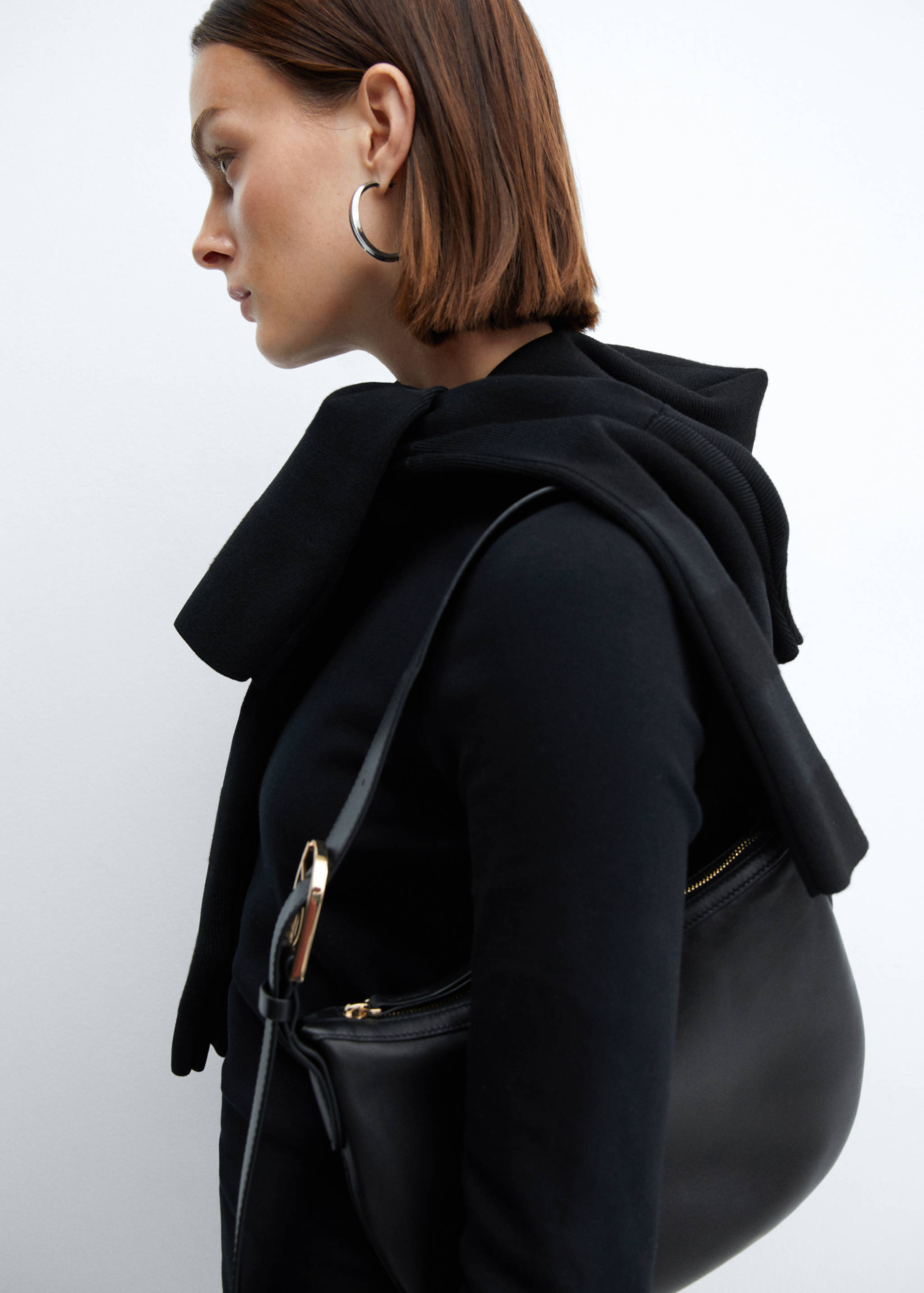 Klänning rynkade detaljer i sidan - Detaljer om artikeln 2