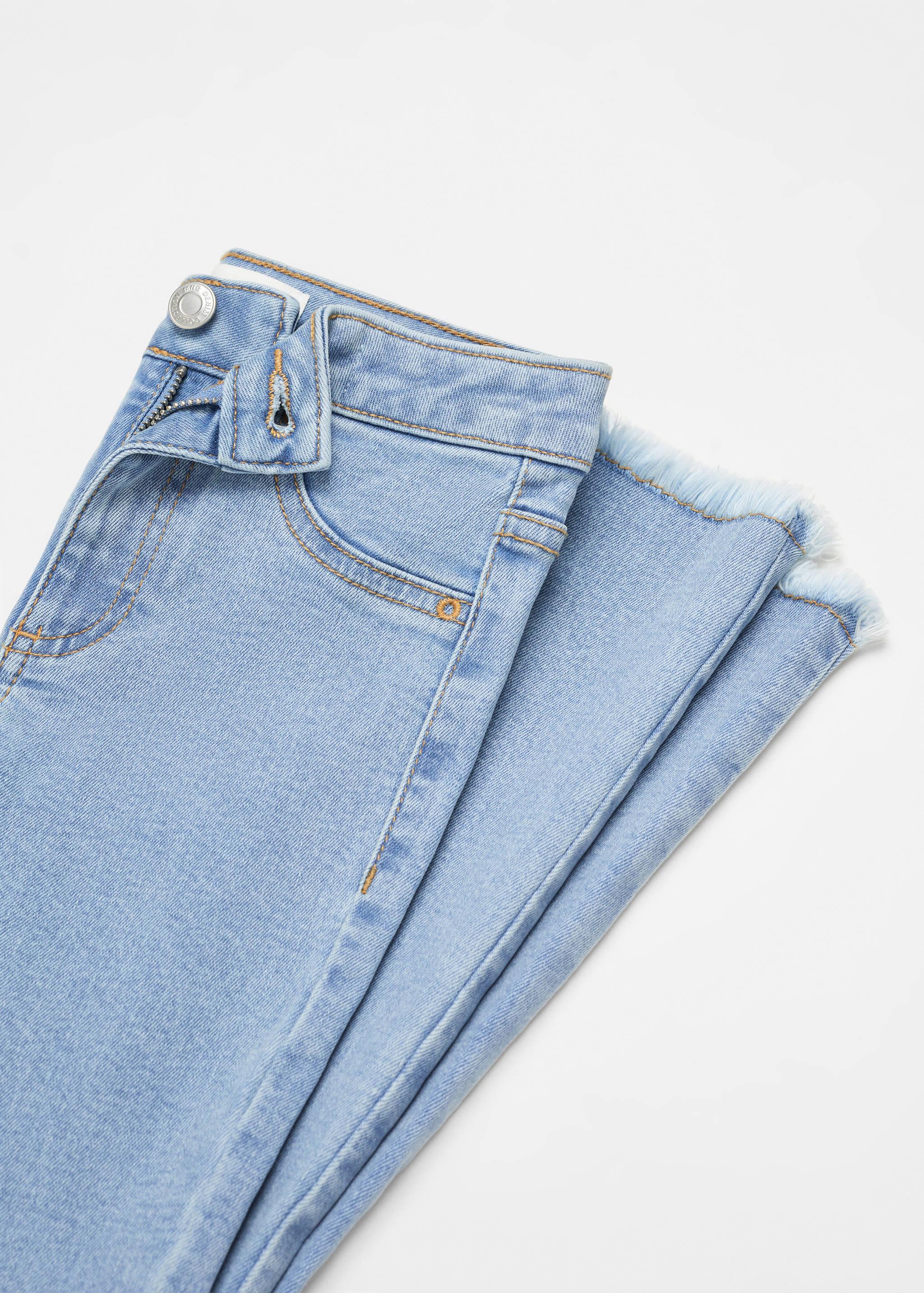 Frayed finish flare jeans - Details of the article 8