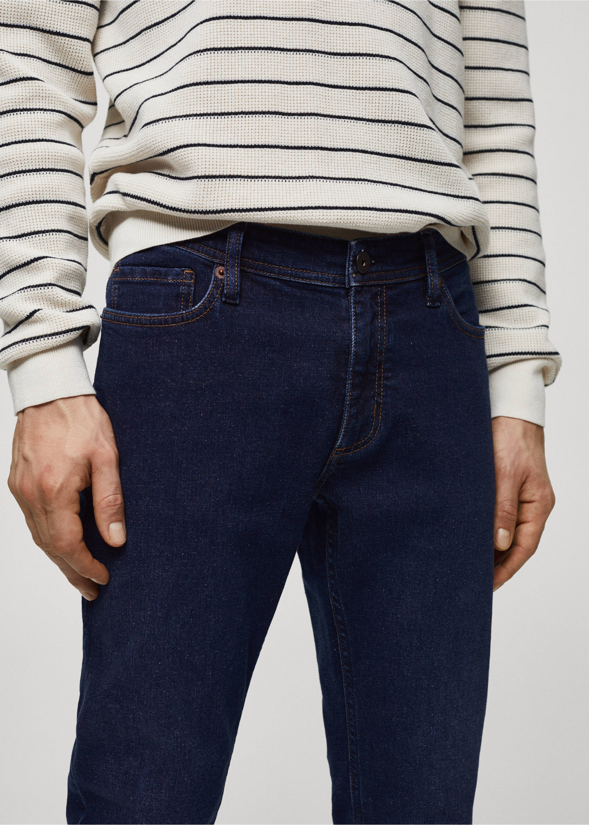 Jeans Jan slim fit - Detalle del artículo 1, Azul. Ref: 67090618-00.
