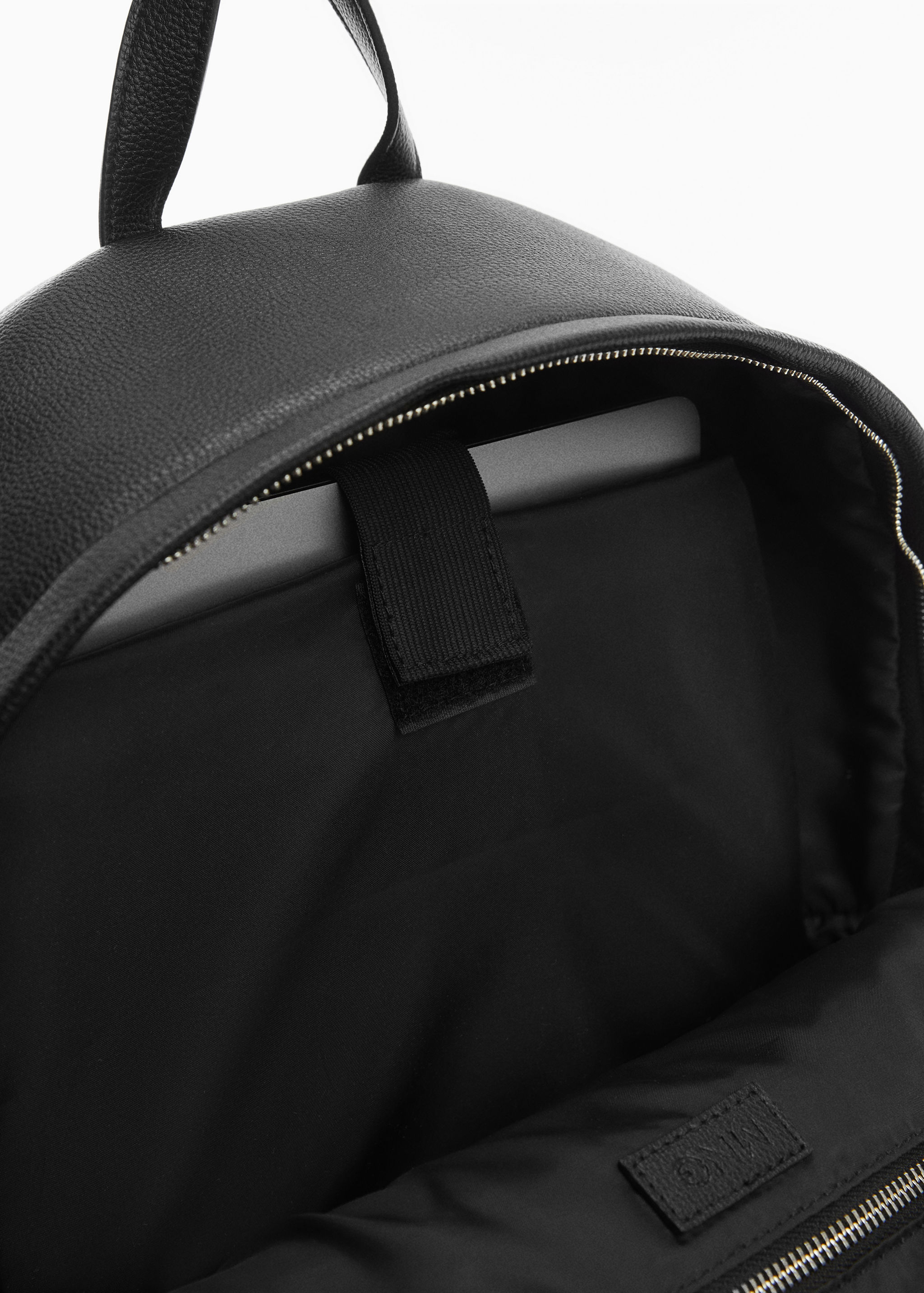 Rucksack mit Narbenleder-Effekt - Detail des Artikels 2