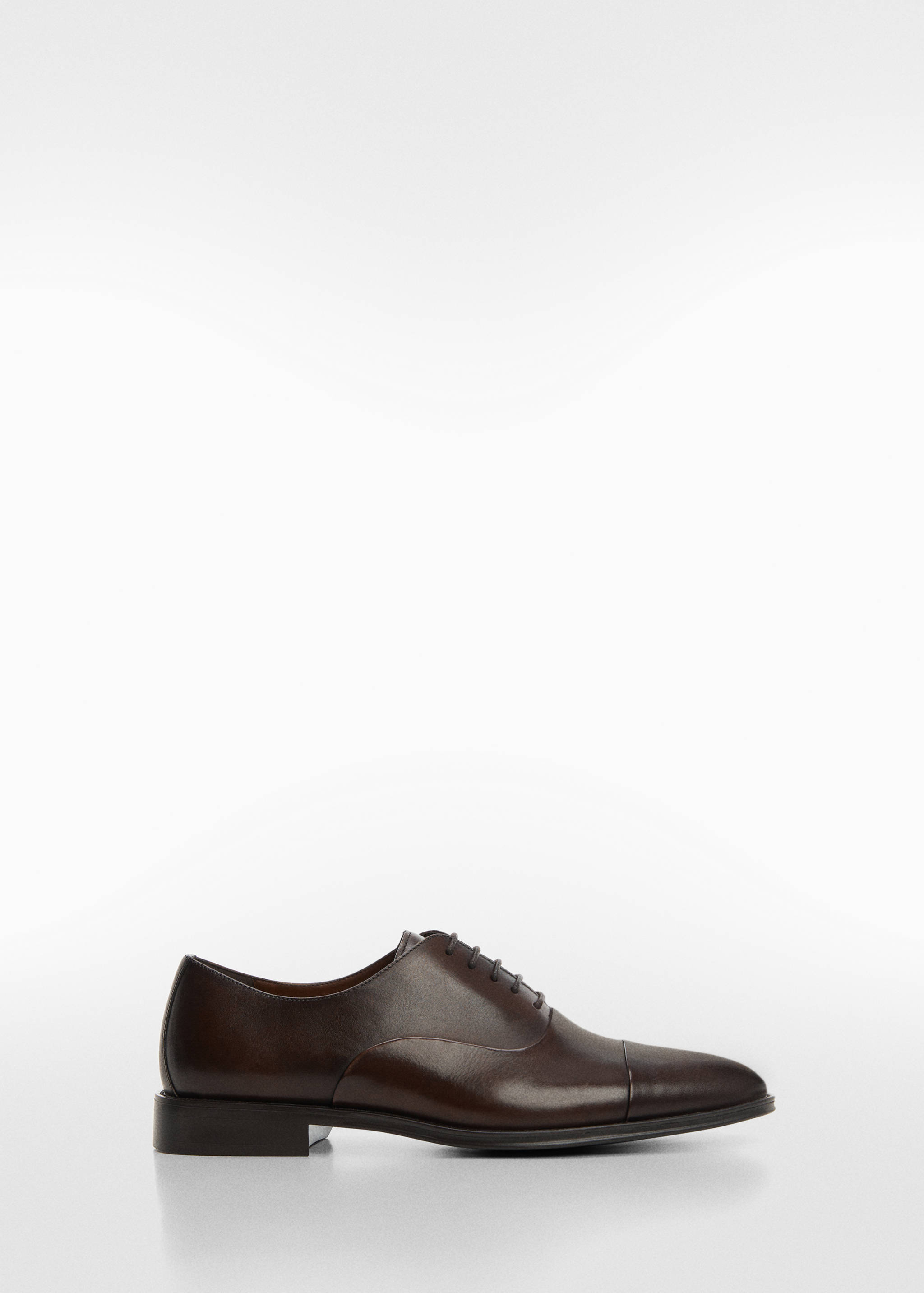 Länglicher Leder-Anzugschuh - Artikel ohne Model