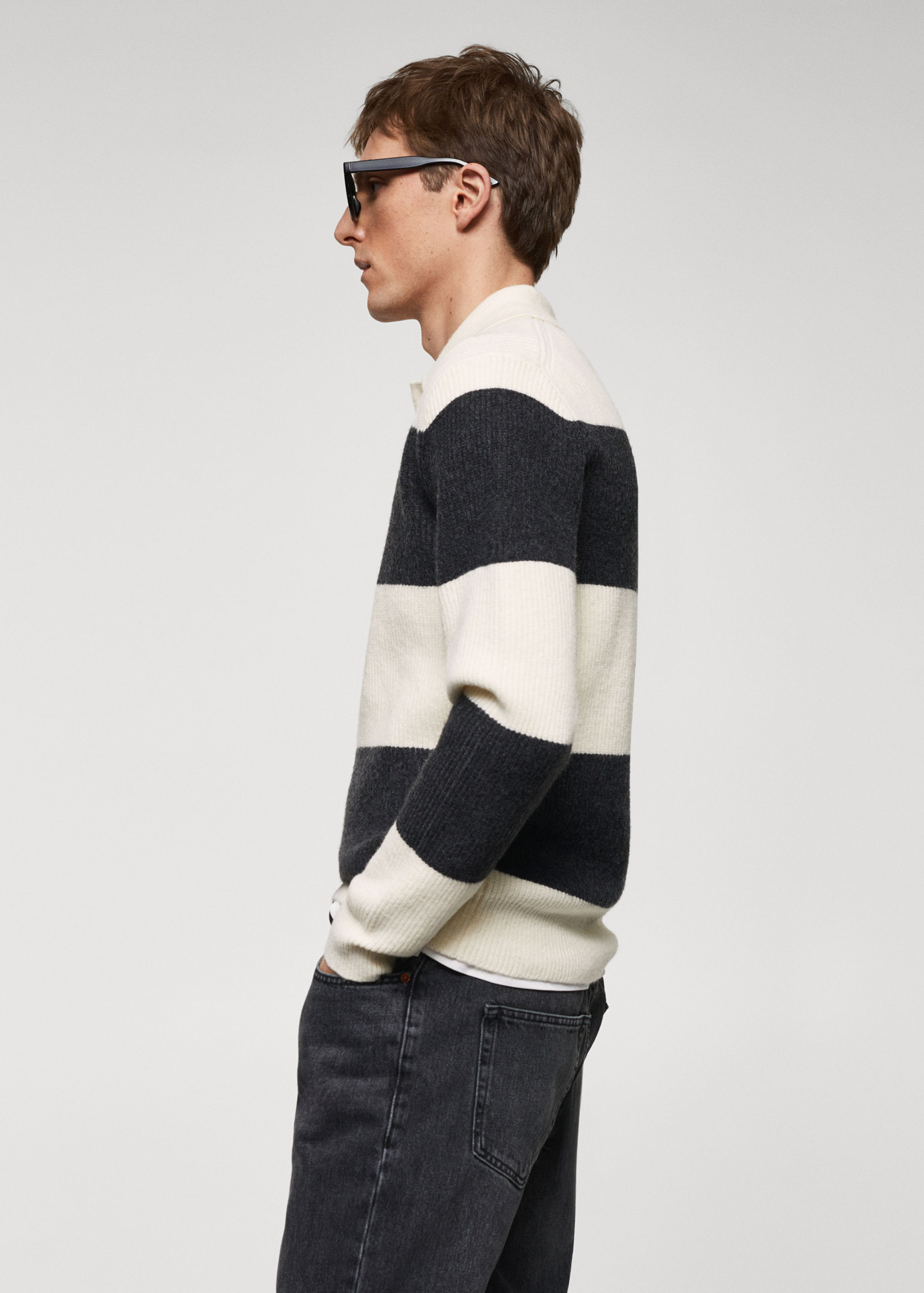 Gestreiftes Poloshirt mit Rippmuster - Detail des Artikels 2