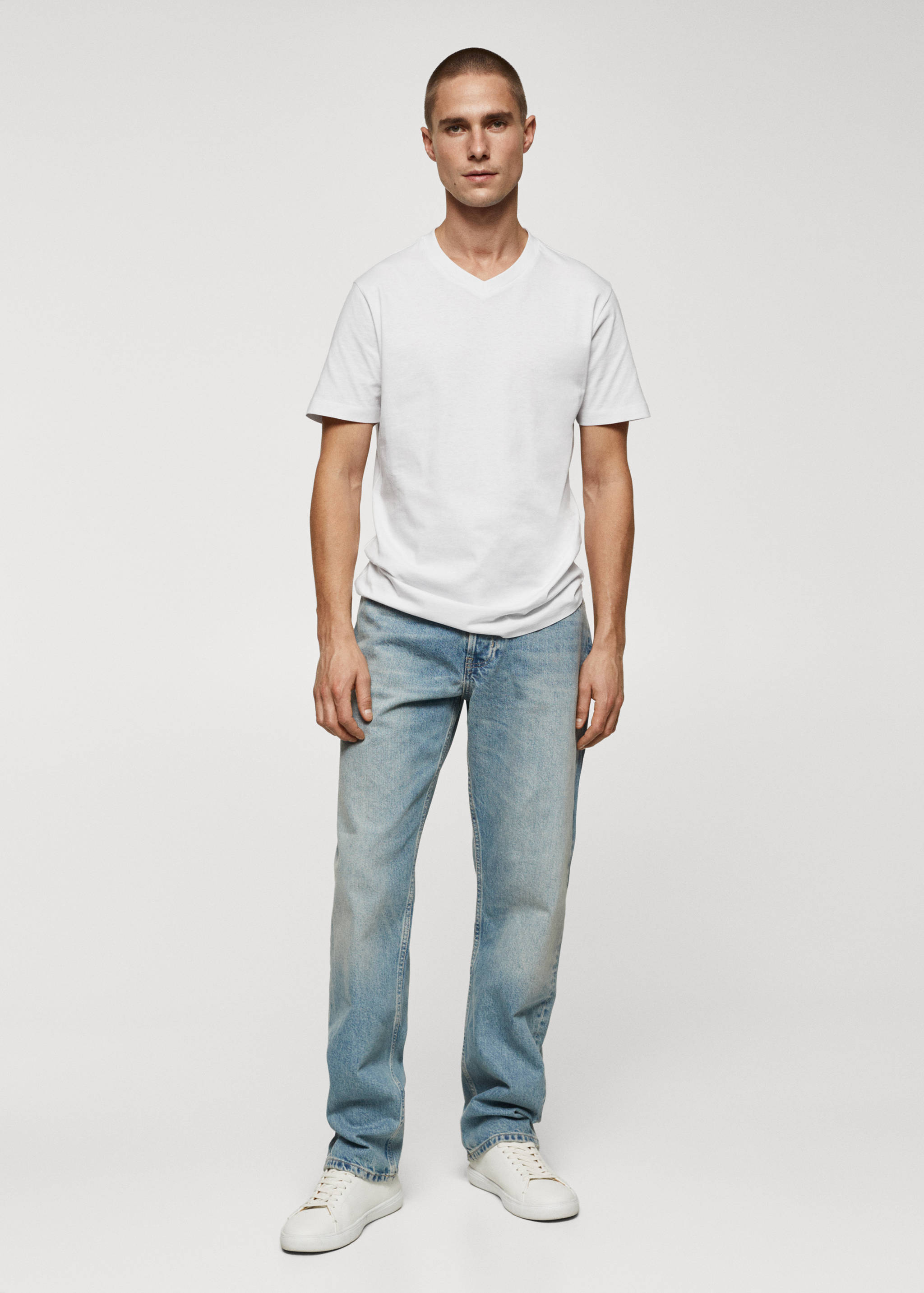 Camiseta básica algodón cuello pico - Plano general