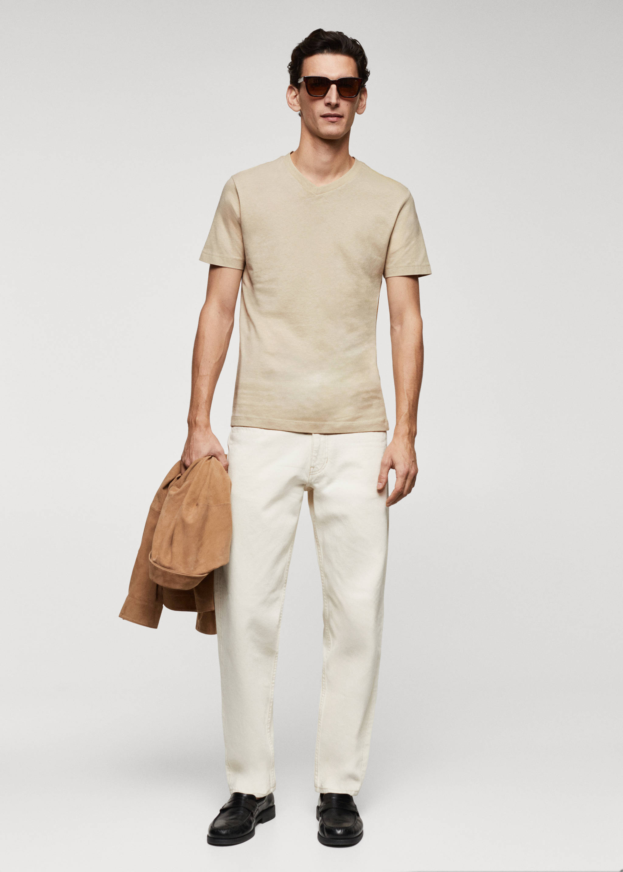 Camiseta básica algodón cuello pico - Plano general