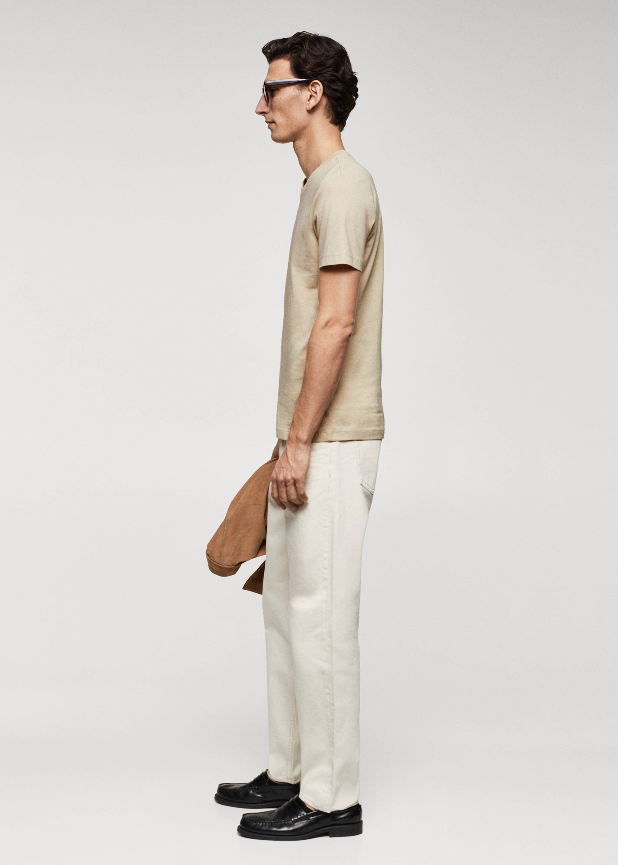 Camiseta básica algodón cuello pico - Detalle del artículo 2