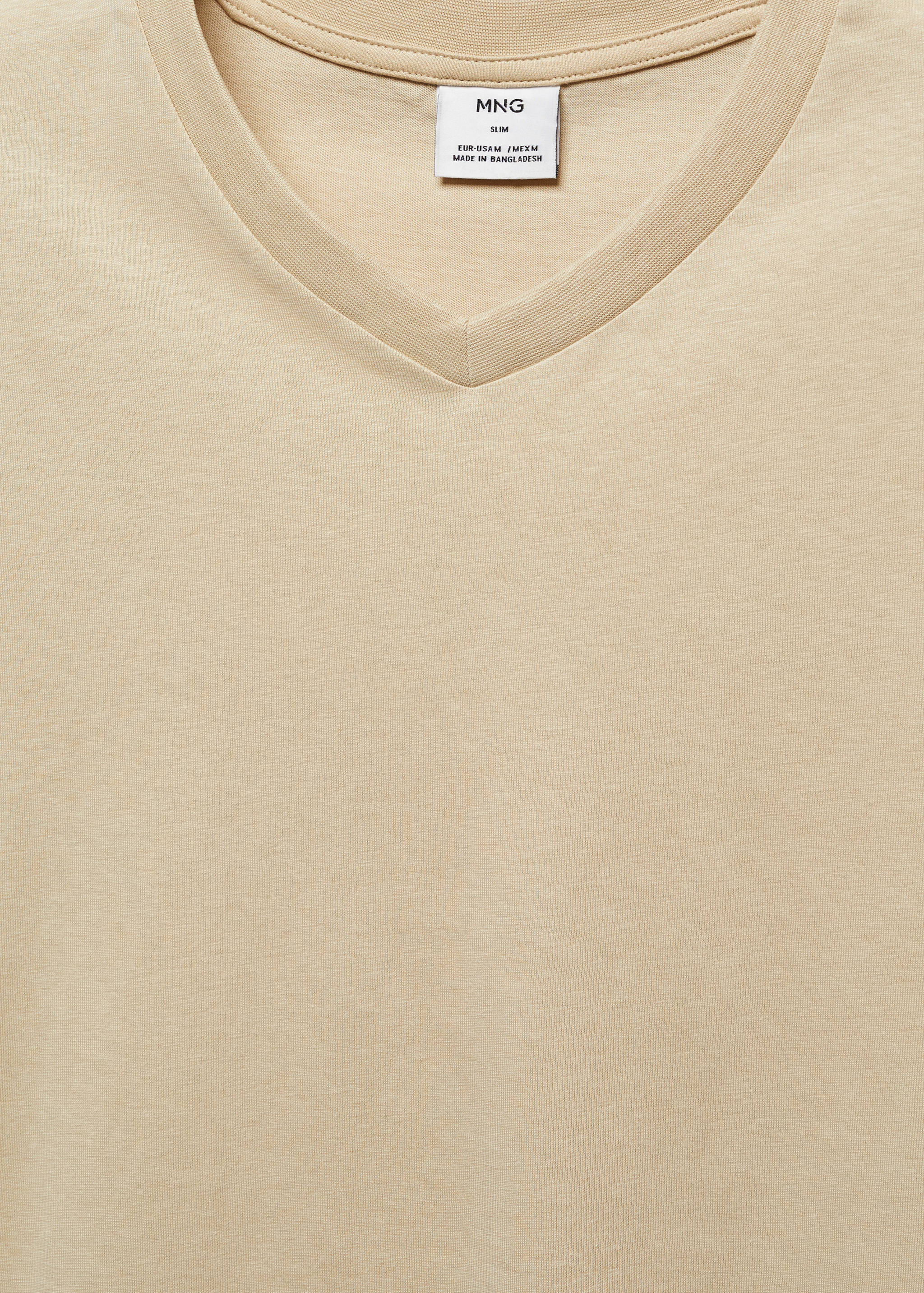 Camiseta básica algodón cuello pico - Detalle del artículo 8