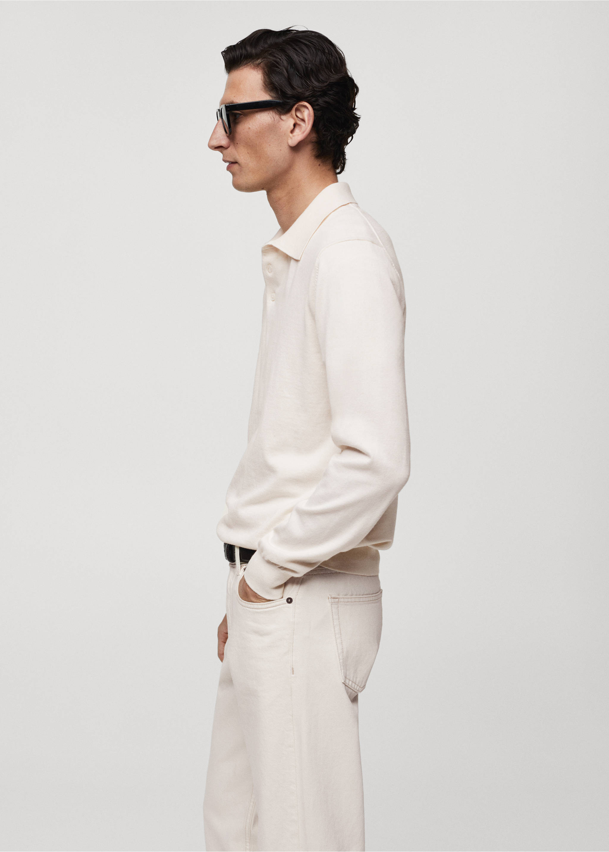 Long-sleeved cotton jersey polo shirt - Details of the article 2, Ecru. Ref: 67090644-00.