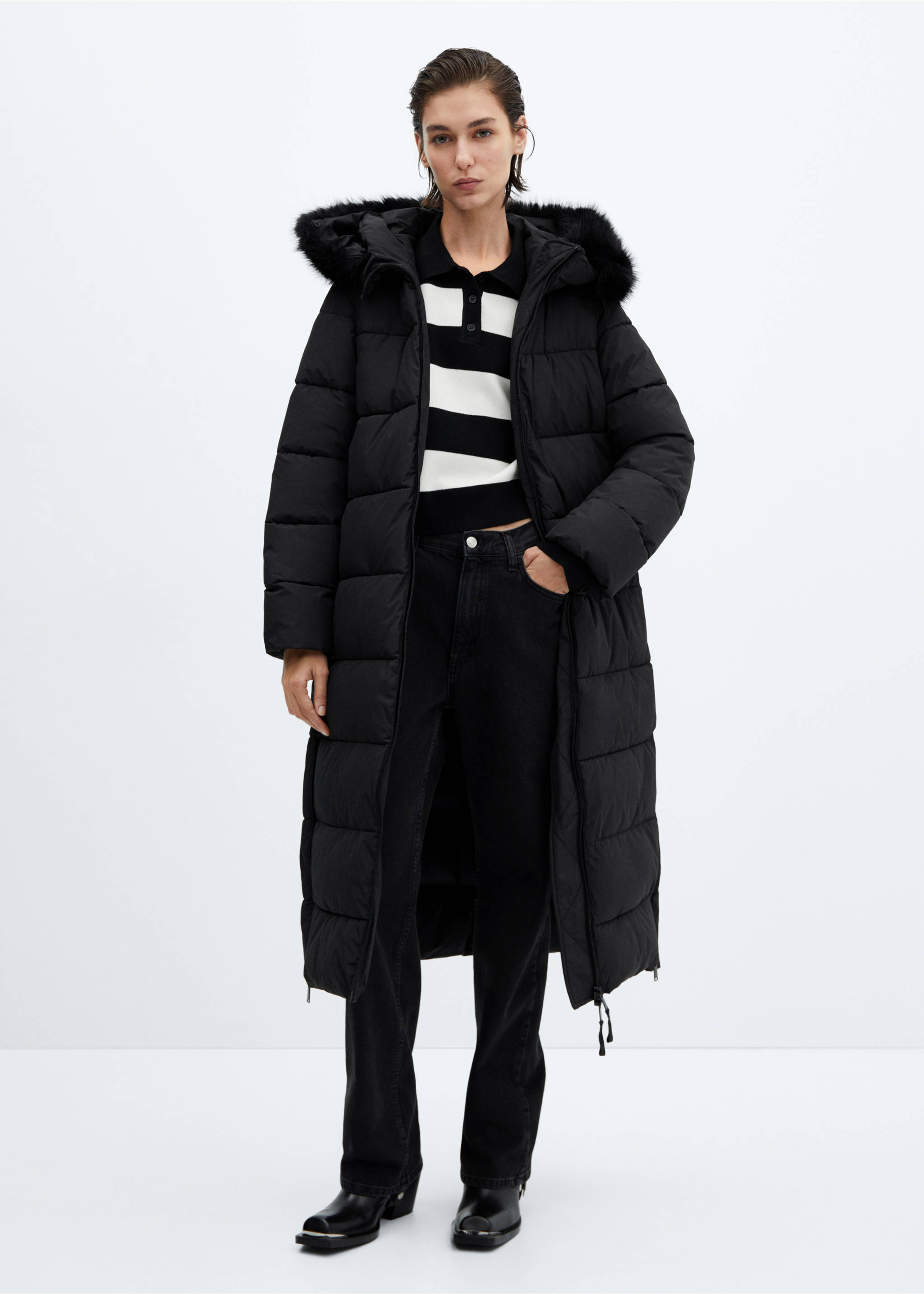 Puffer coat with fur-effect hood - General plane, Black. Ref: 67090646-00.