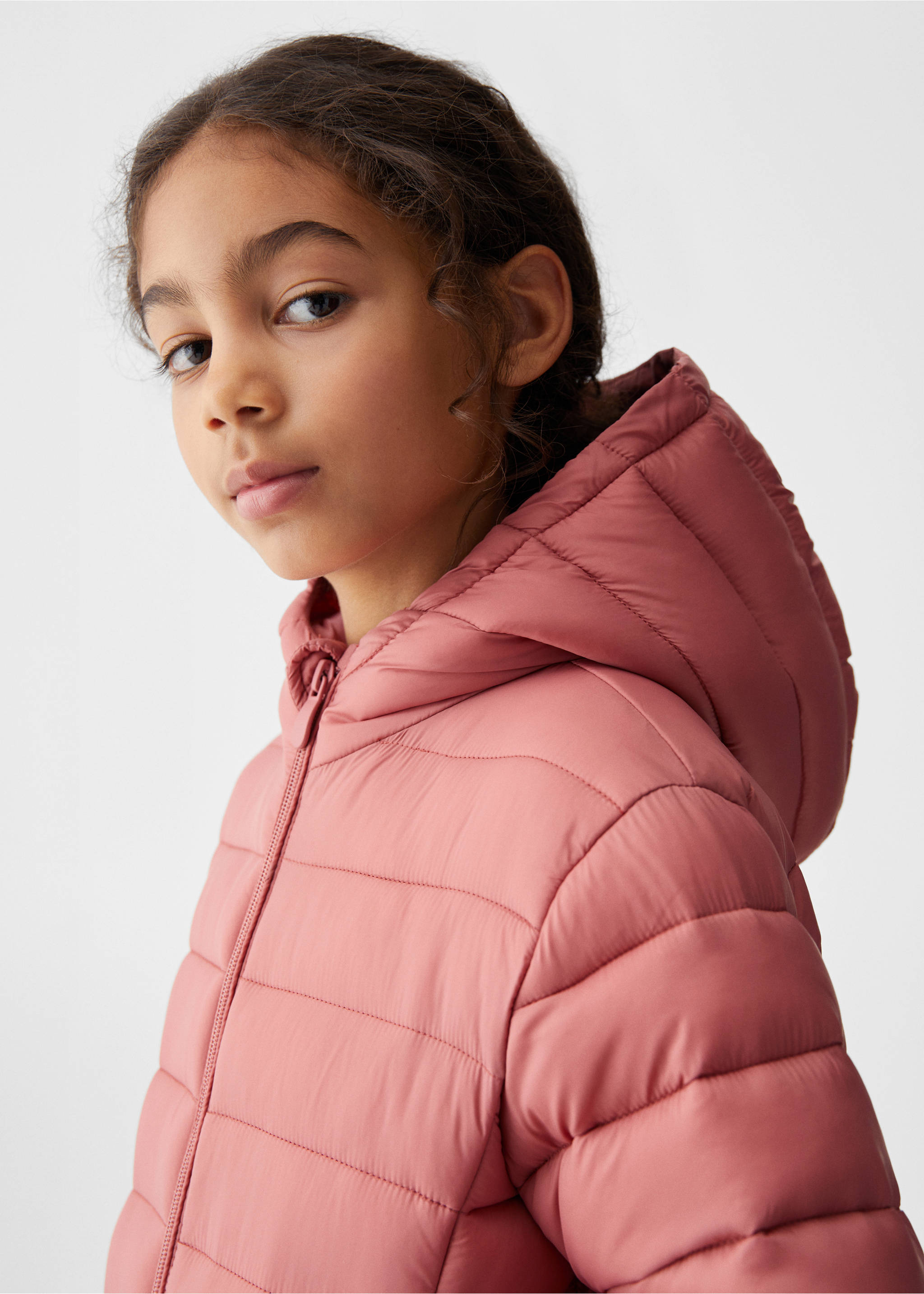 Wasserabweisende Steppjacke - Detail des Artikels 1, Kirschrot. Ref: 67090656-00.