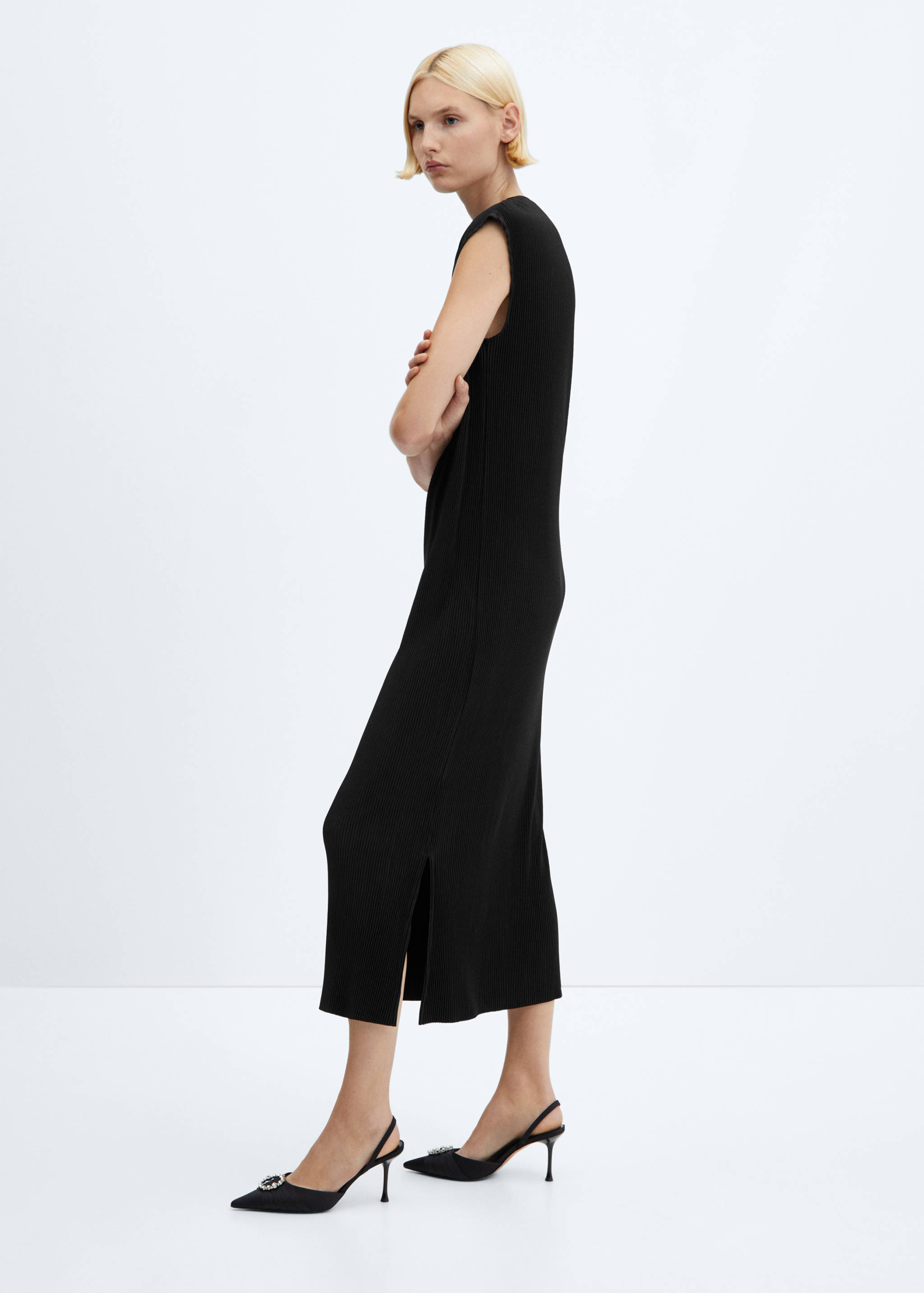 Pleated long dress - Details of the article 6