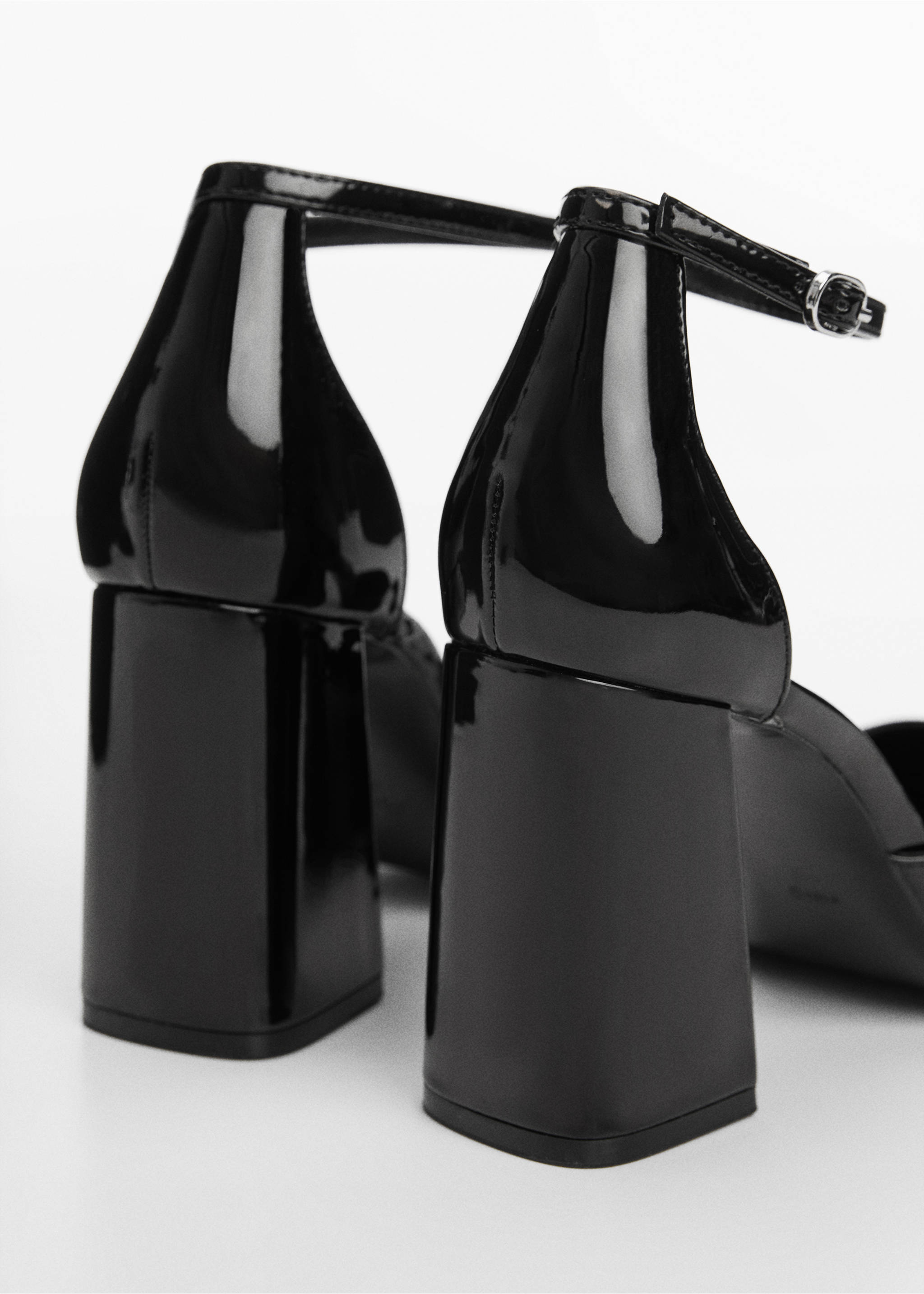 Patent-effect stiletto-heel shoes - Details of the article 1, Black. Ref: 67091011-00.