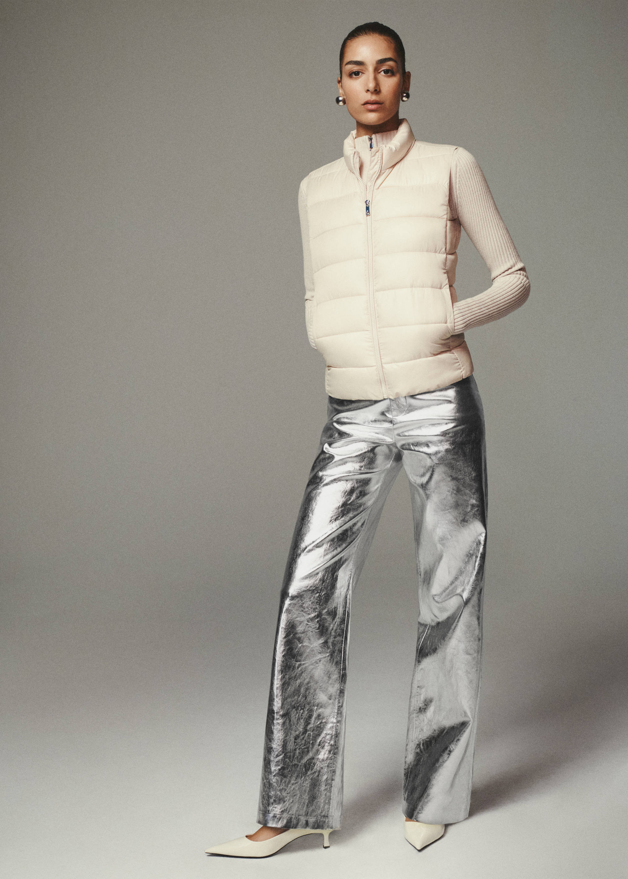 Ultra-light quilted gilet - Details of the article 6