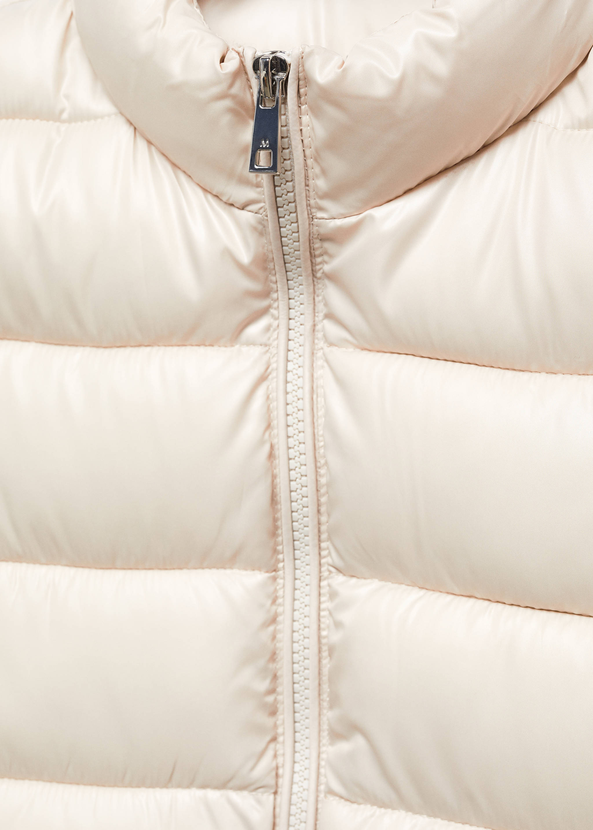 Ultra-light quilted gilet - Details of the article 8